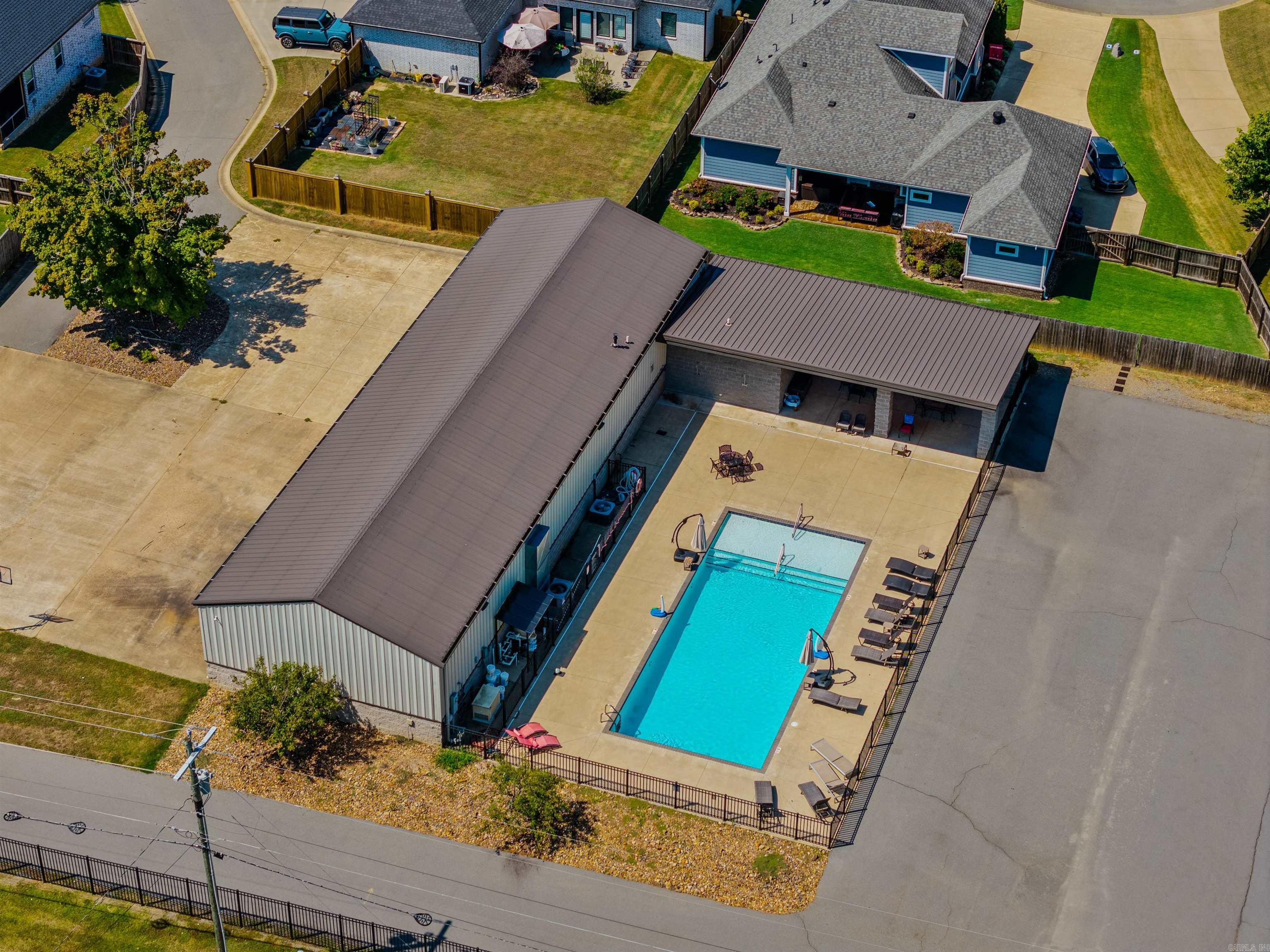 1128 ESSEX  Benton, AR