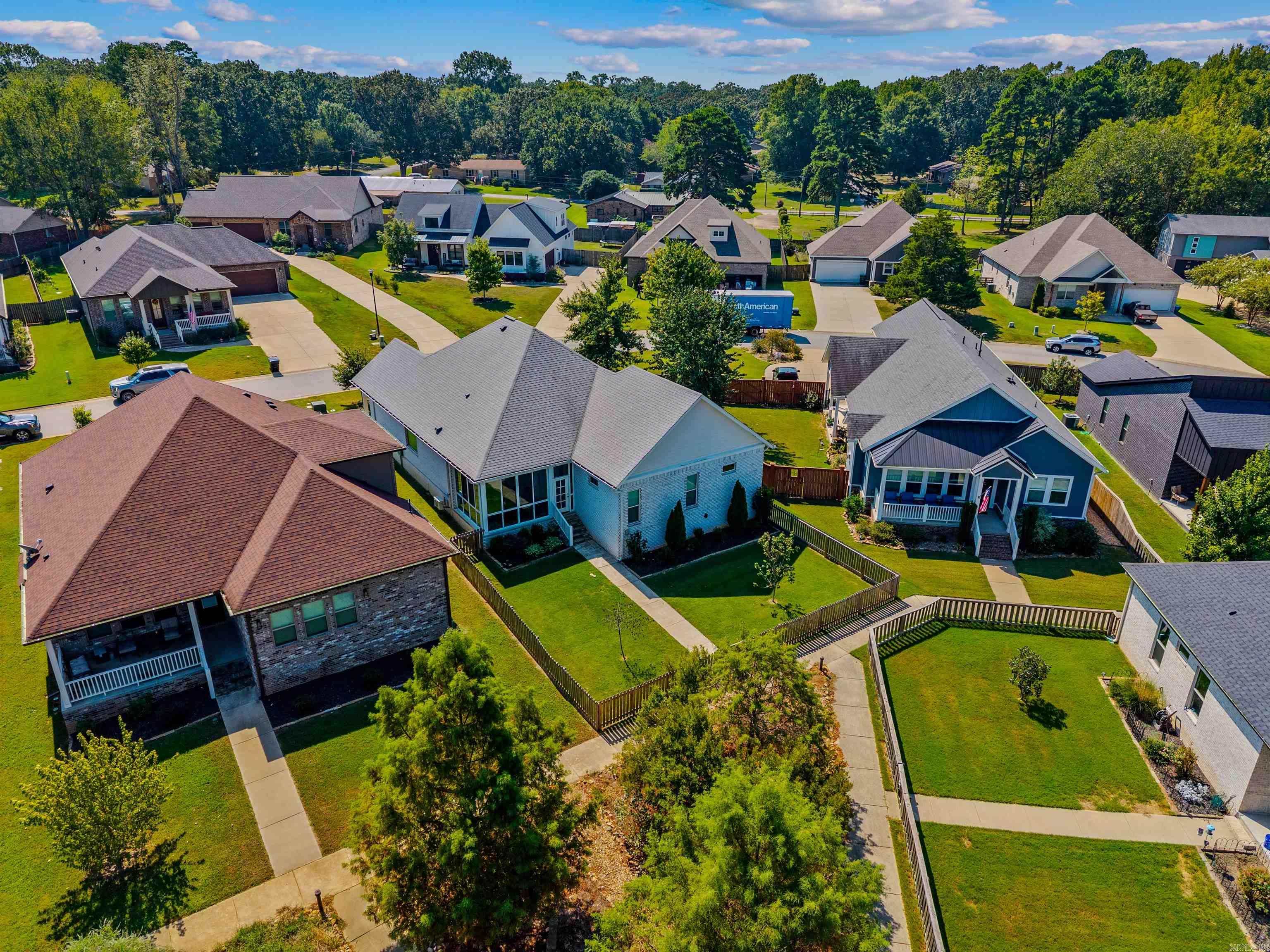 1128 ESSEX  Benton, AR