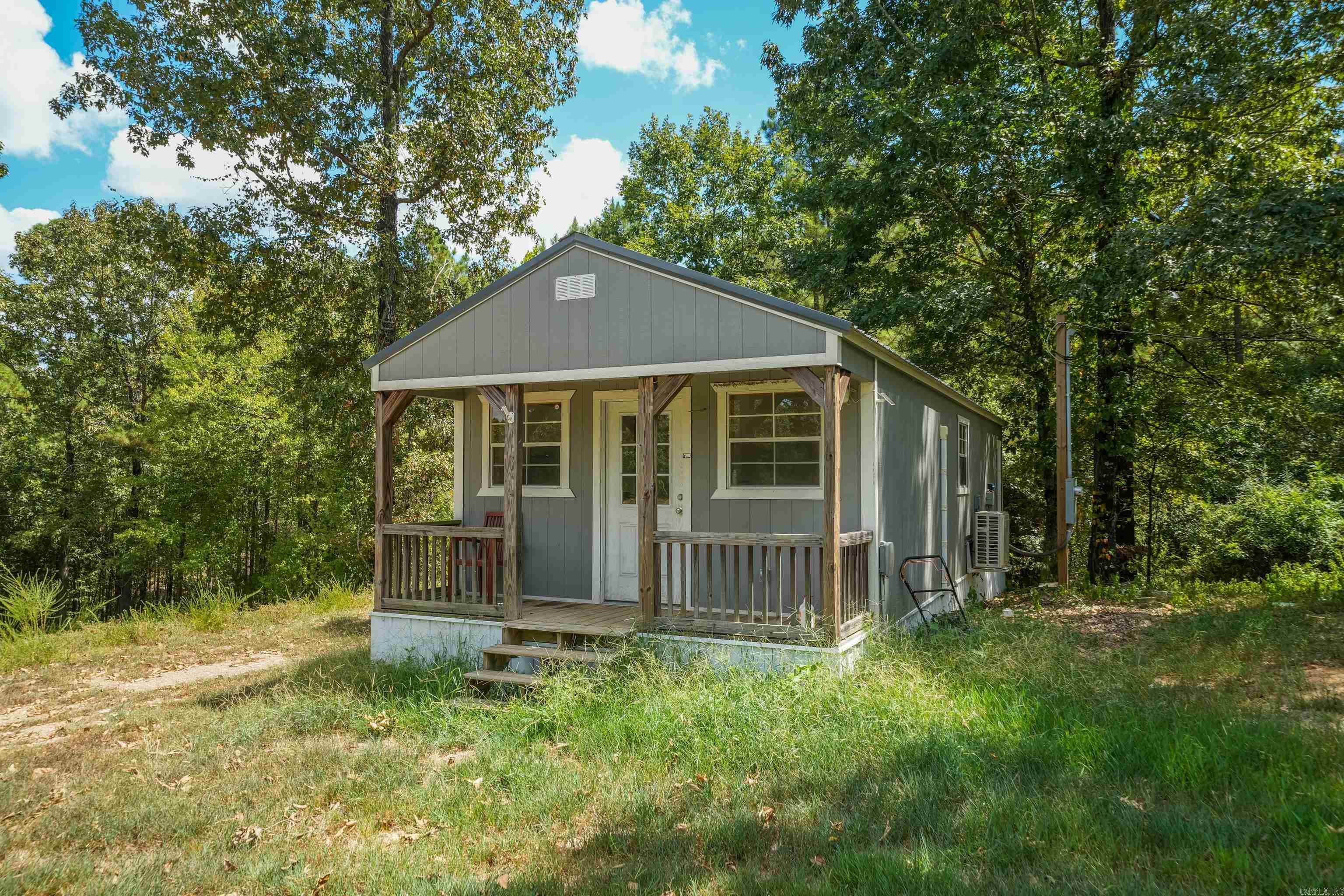 701 Peach  Bismarck, AR