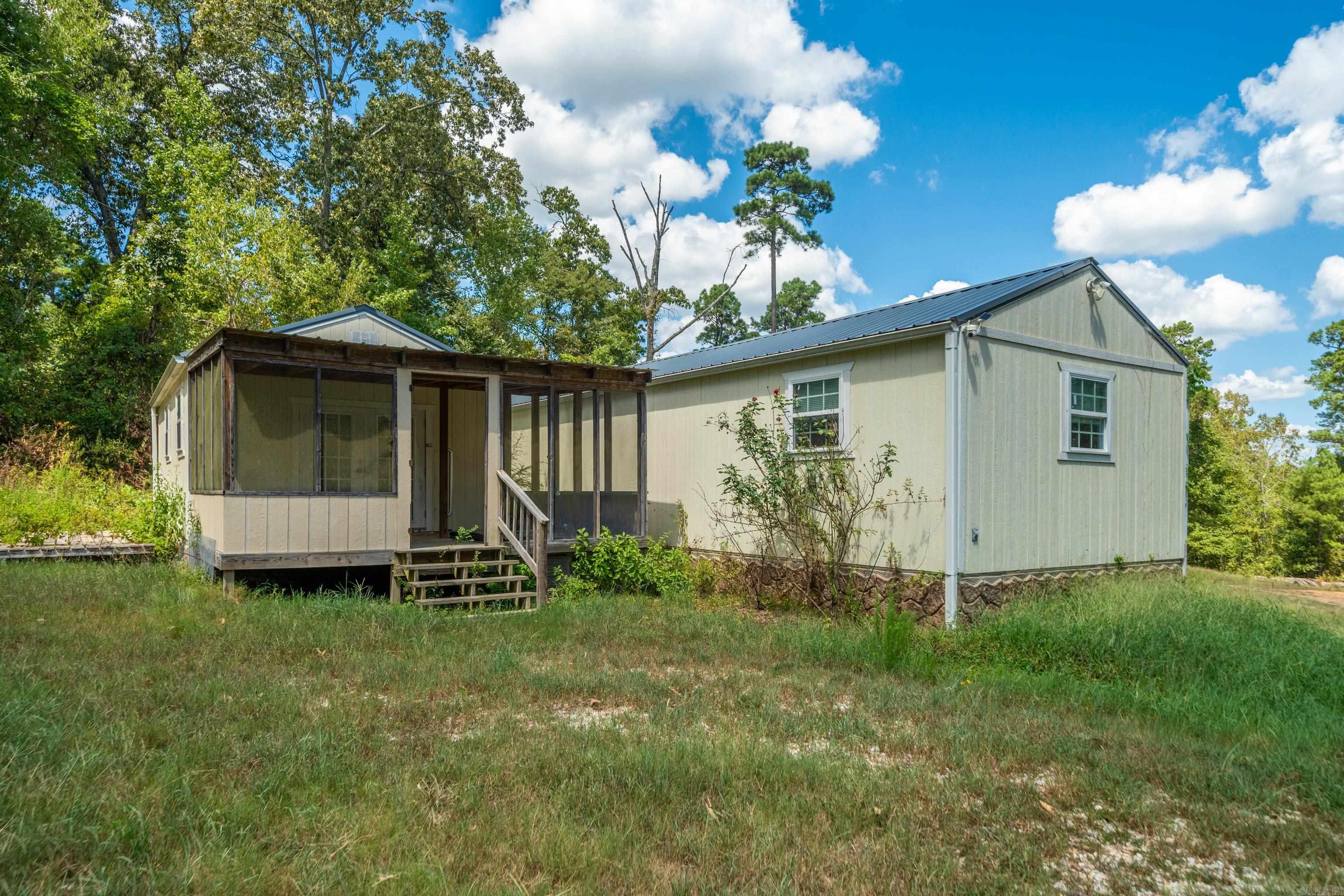 701 Peach  Bismarck, AR