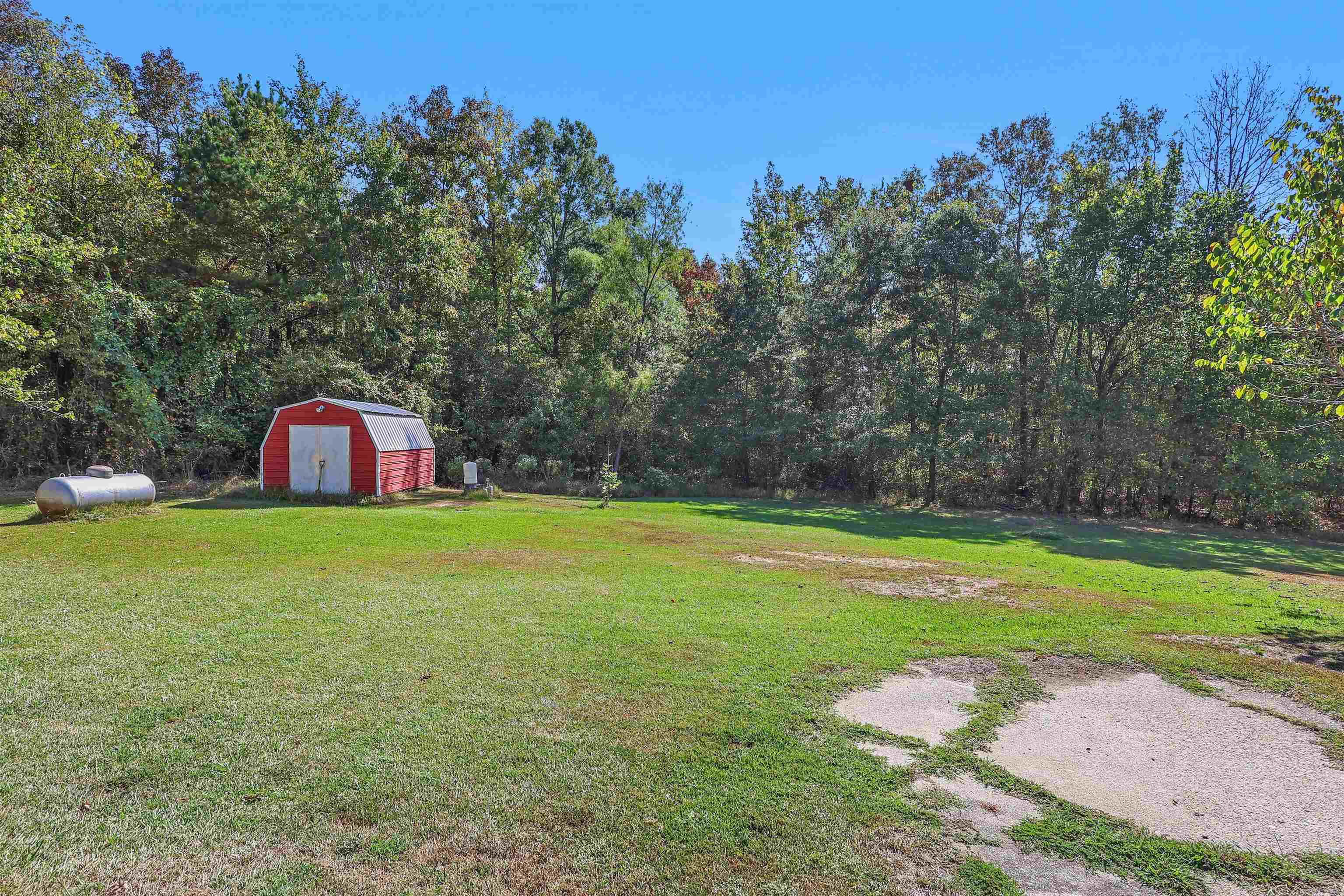 84 Romaine  Glenwood, AR