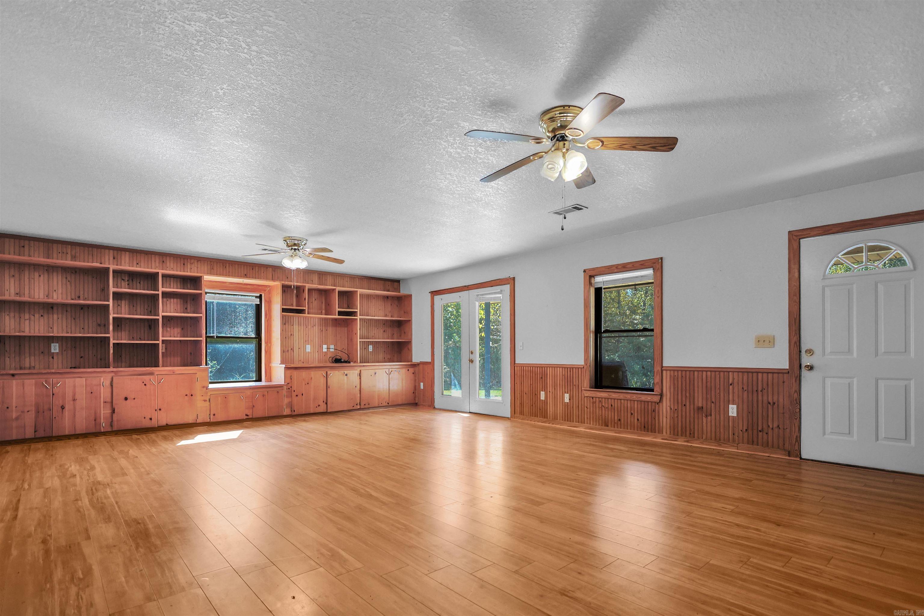 84 Romaine  Glenwood, AR