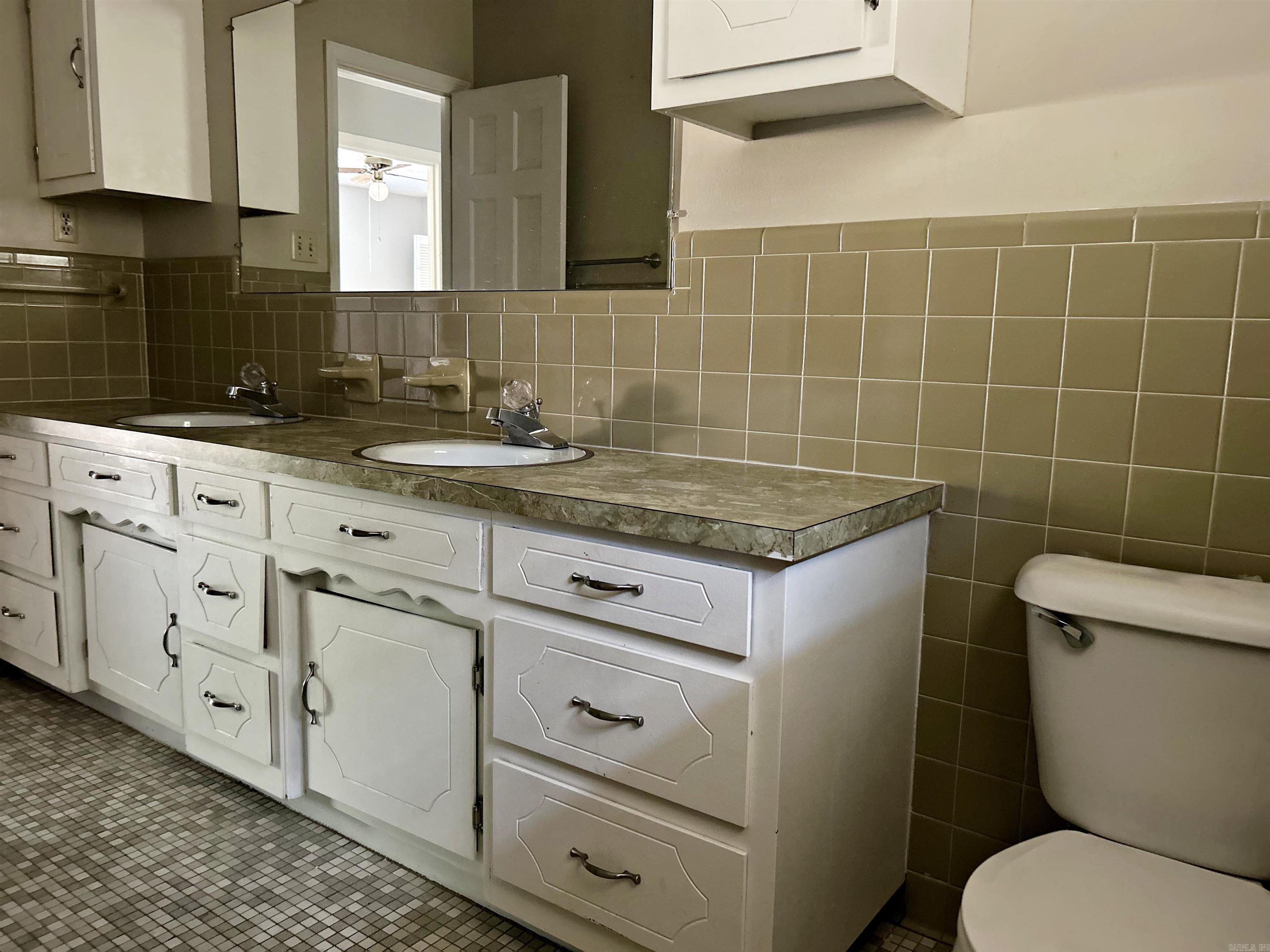 2707 Lynwood  Arkadelphia, AR