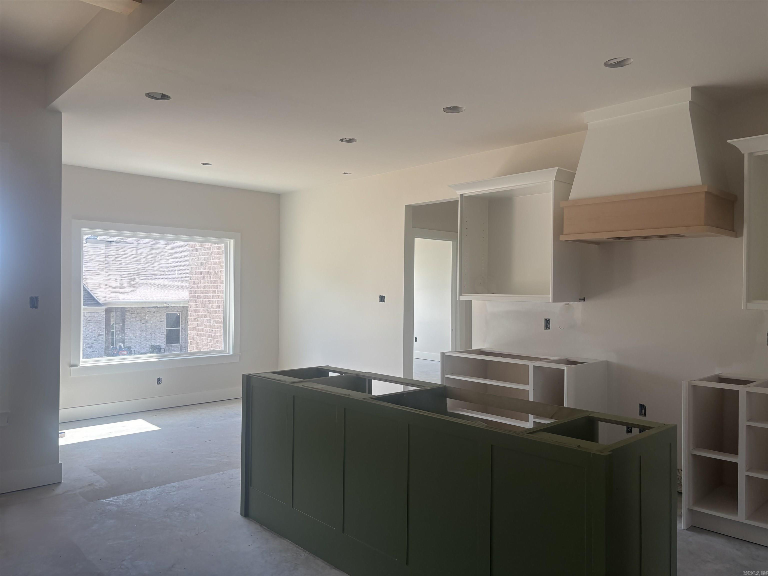107 Dylan dr — photo 3