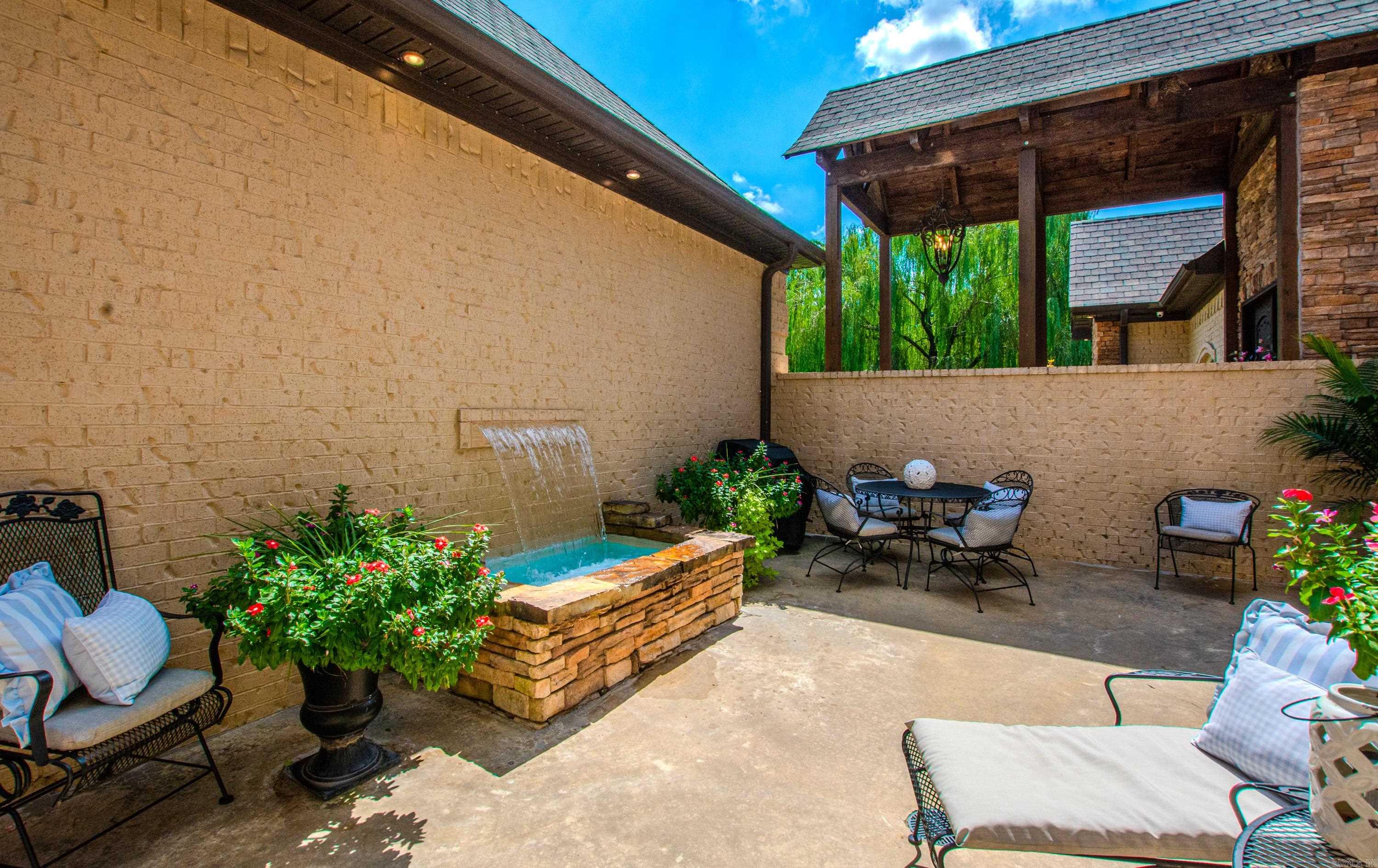 7303 Worth Avenue E. Benton, AR 72019