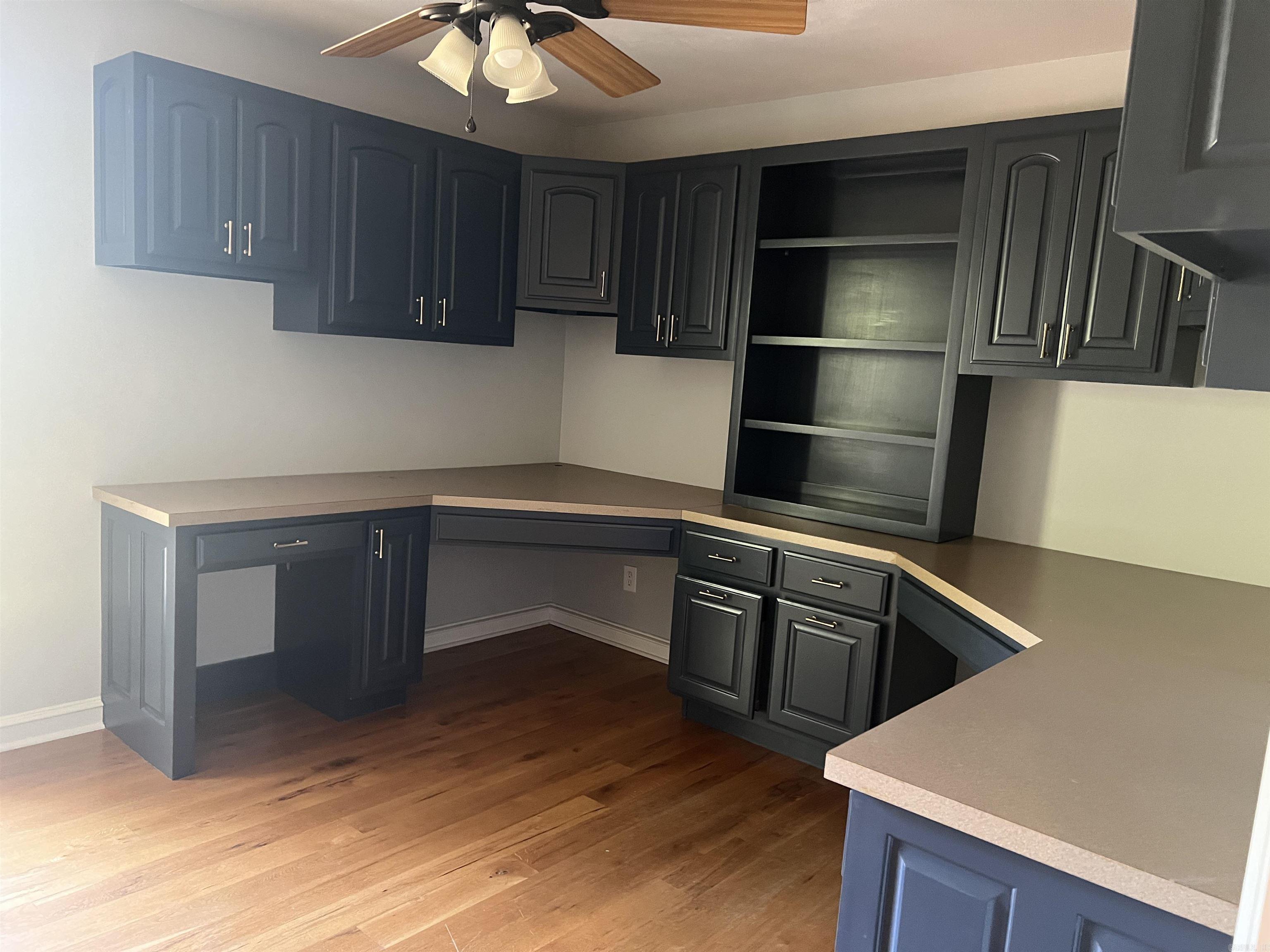 2730 Collins Conway, AR 72034