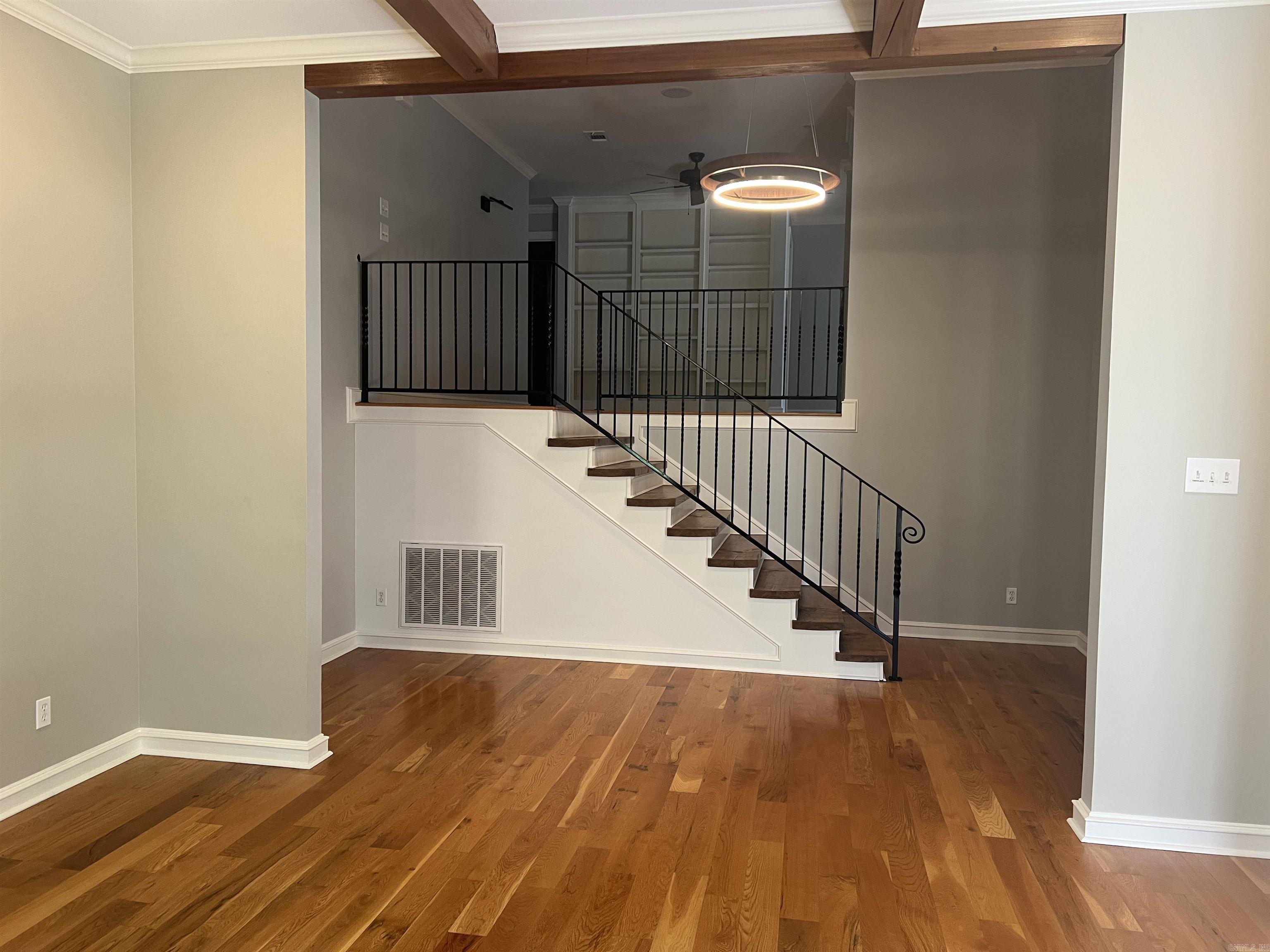 2730 Collins Conway, AR 72034