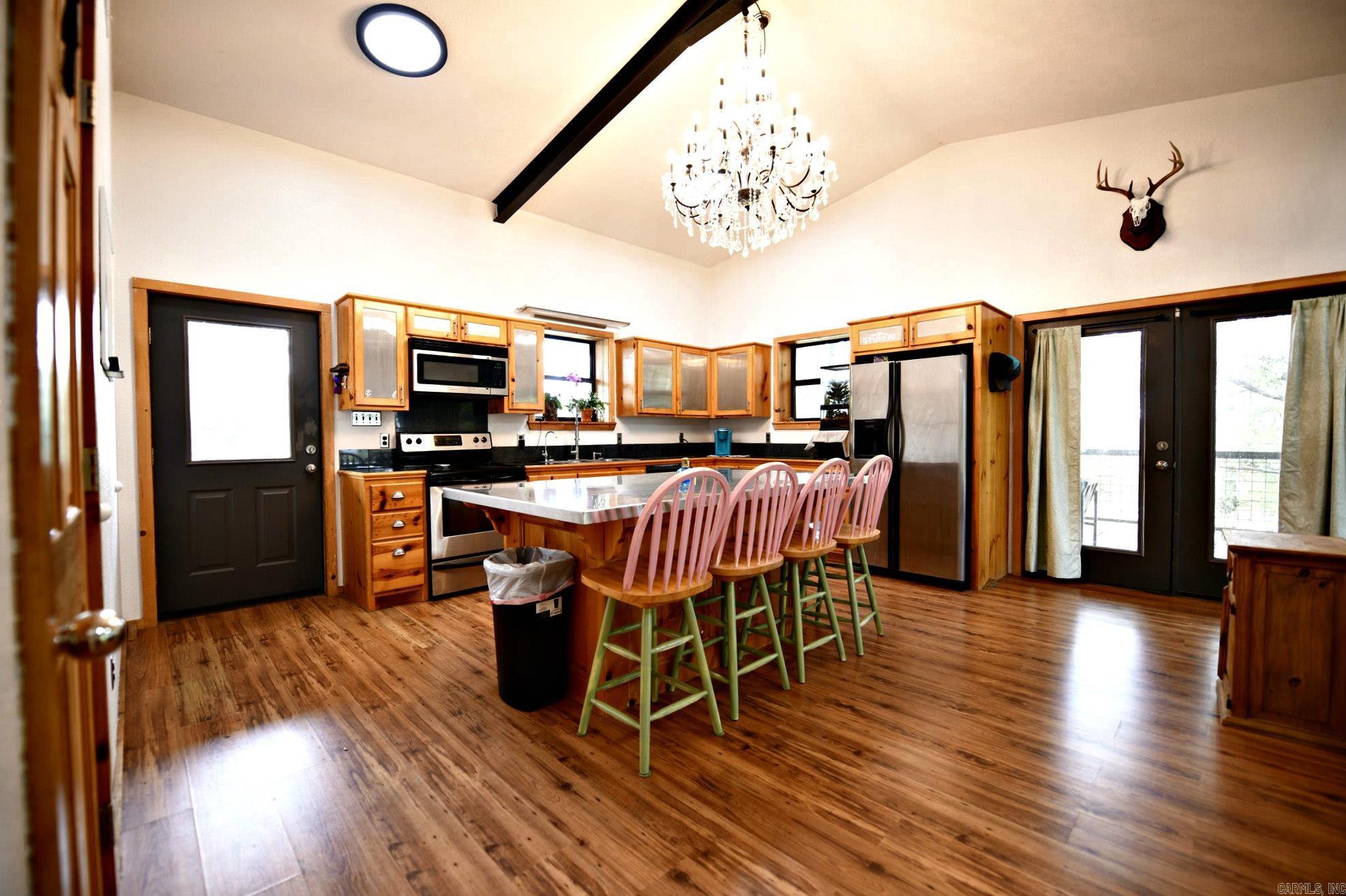 998 W Hwy 24  De Queen, AR