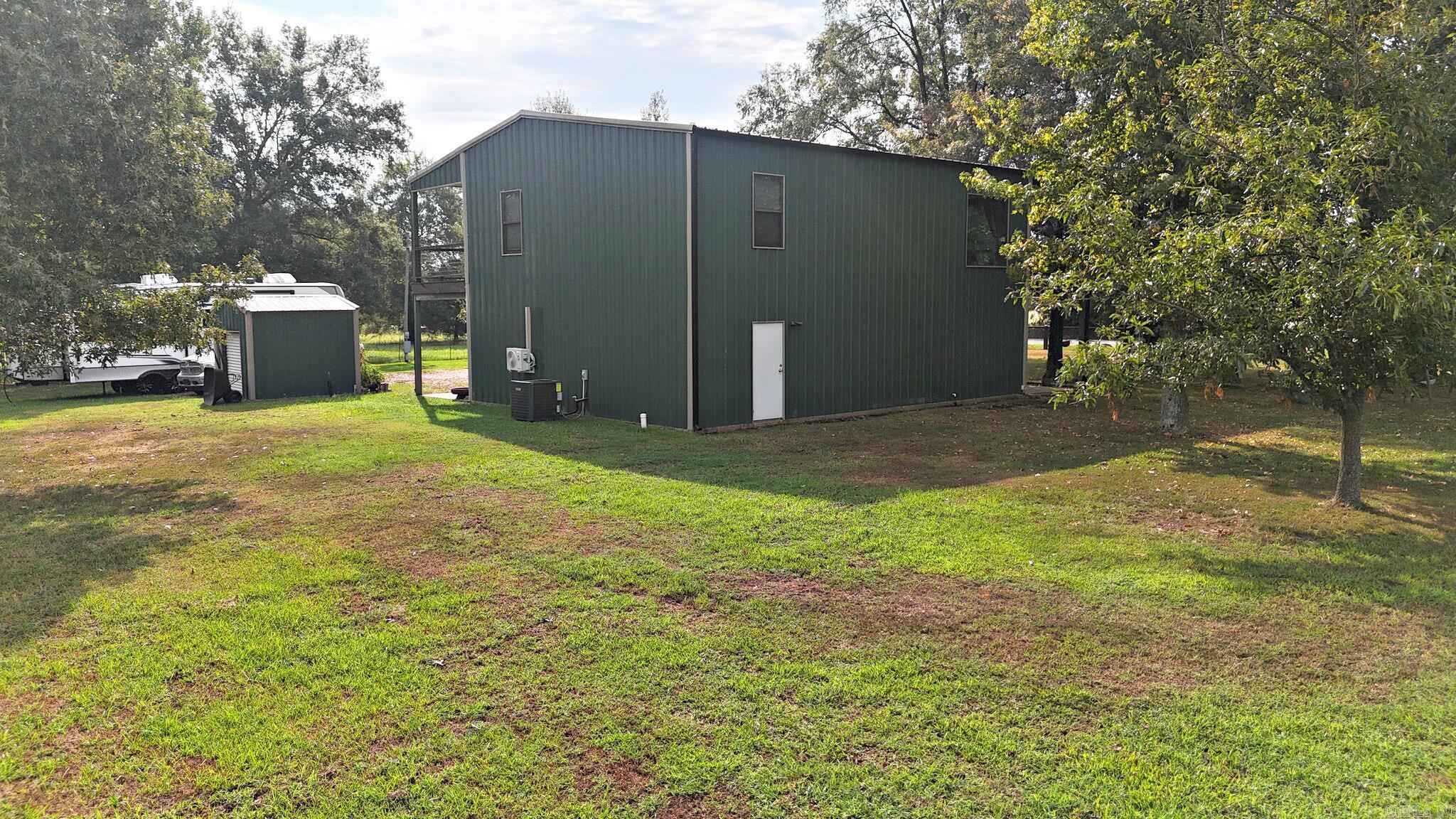 998 W Hwy 24  De Queen, AR