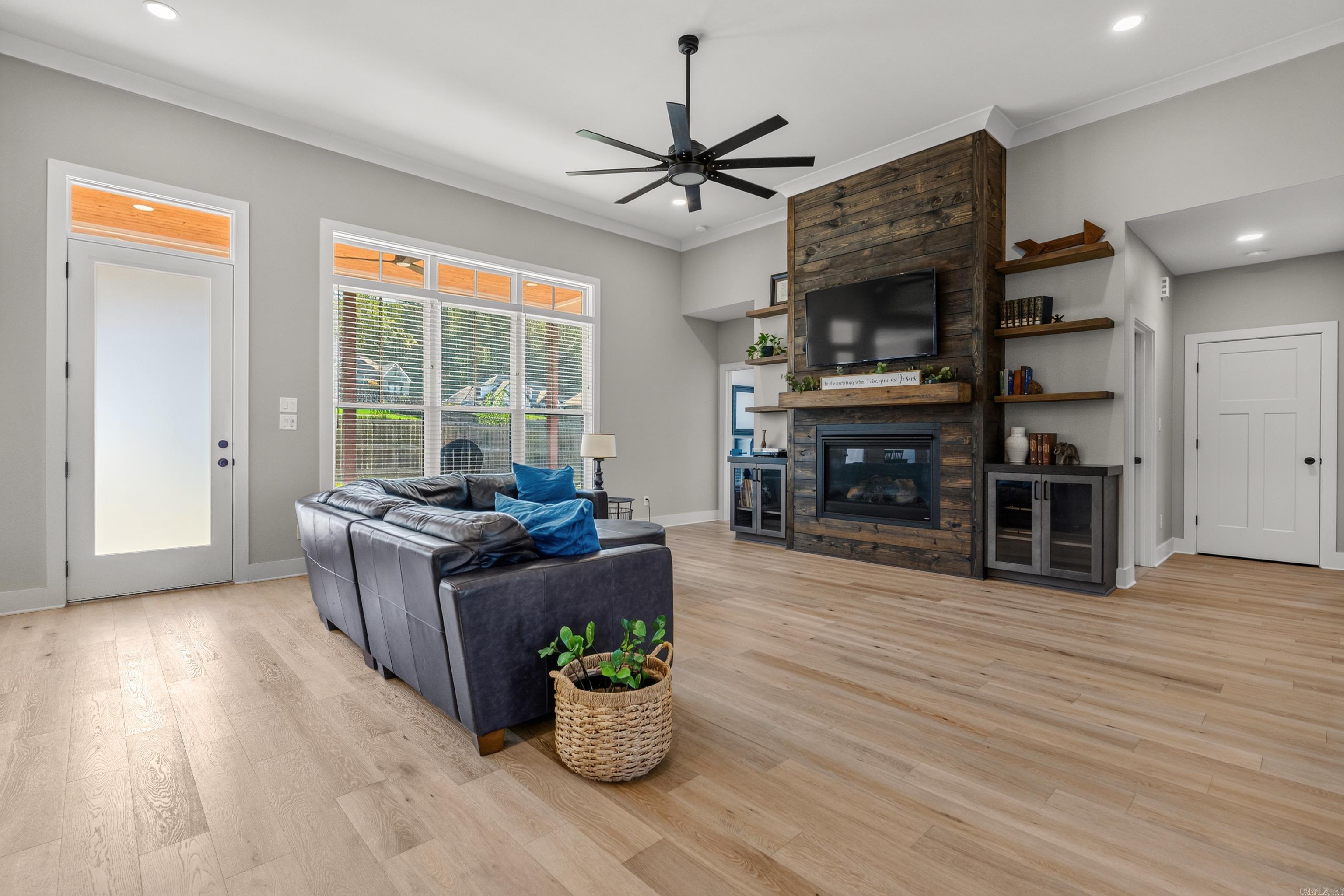 864 Belle Grove Loop Benton, AR 72019