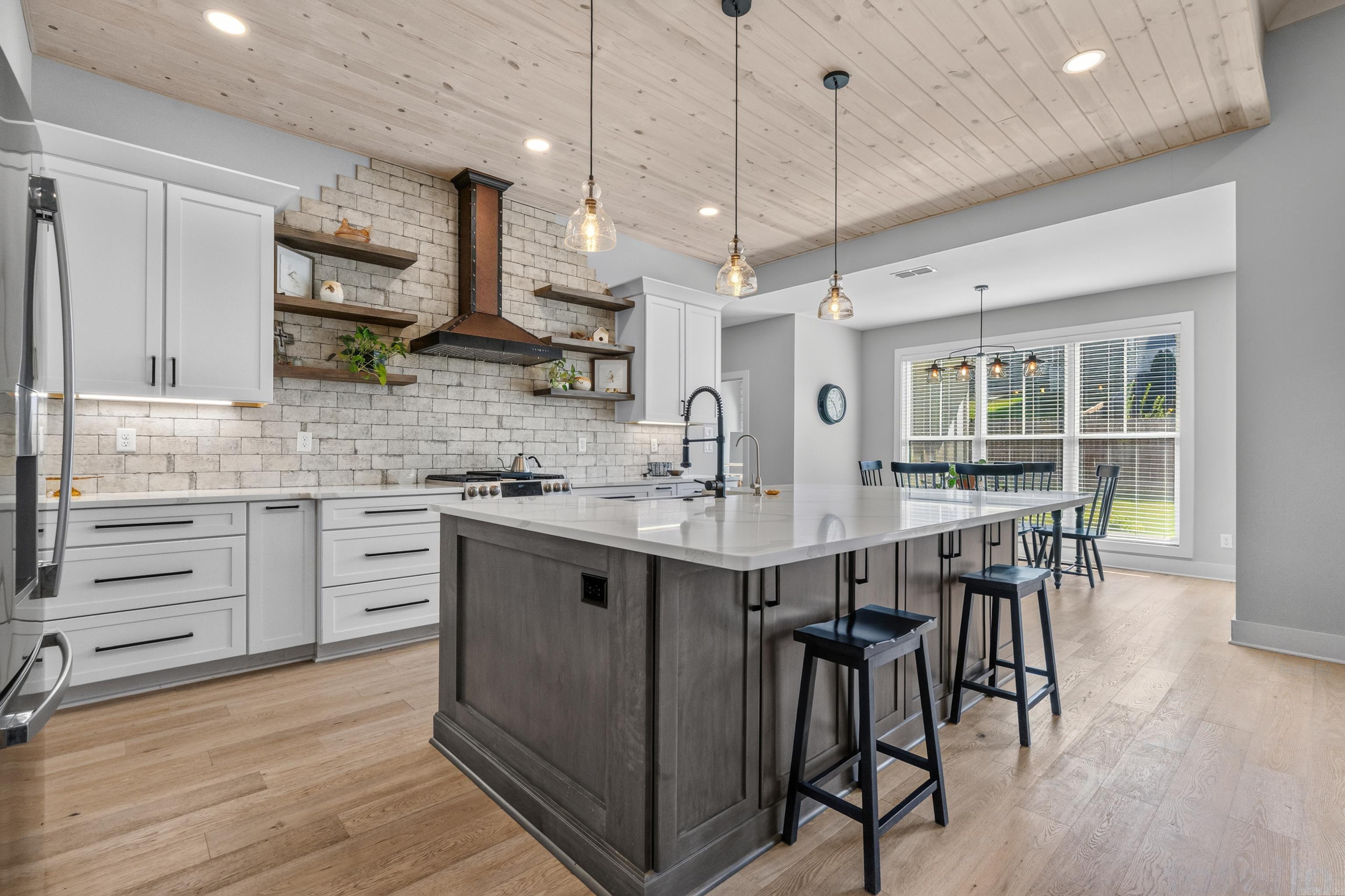 864 Belle Grove Loop Benton, AR 72019
