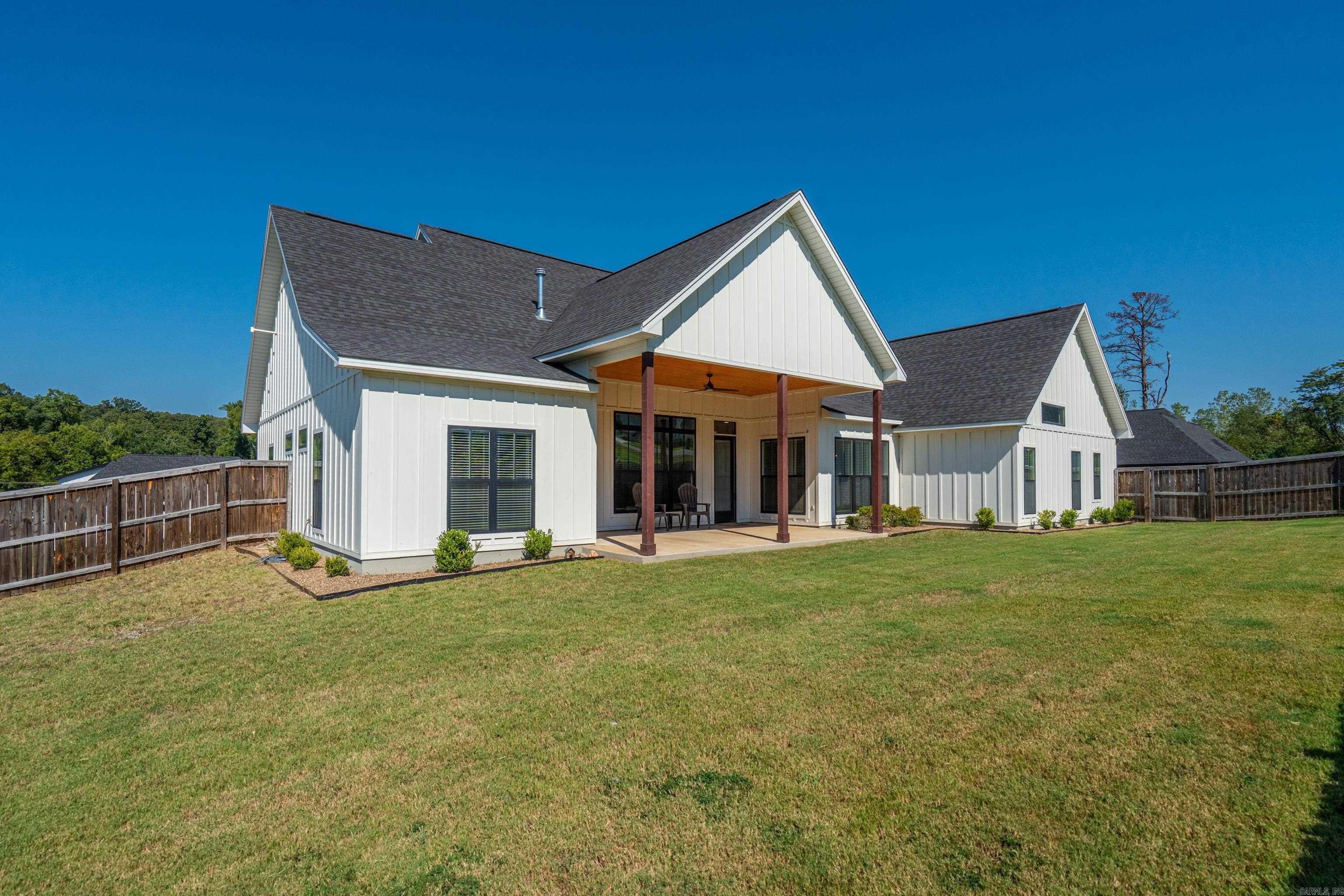 864 Belle Grove Loop Benton, AR 72019