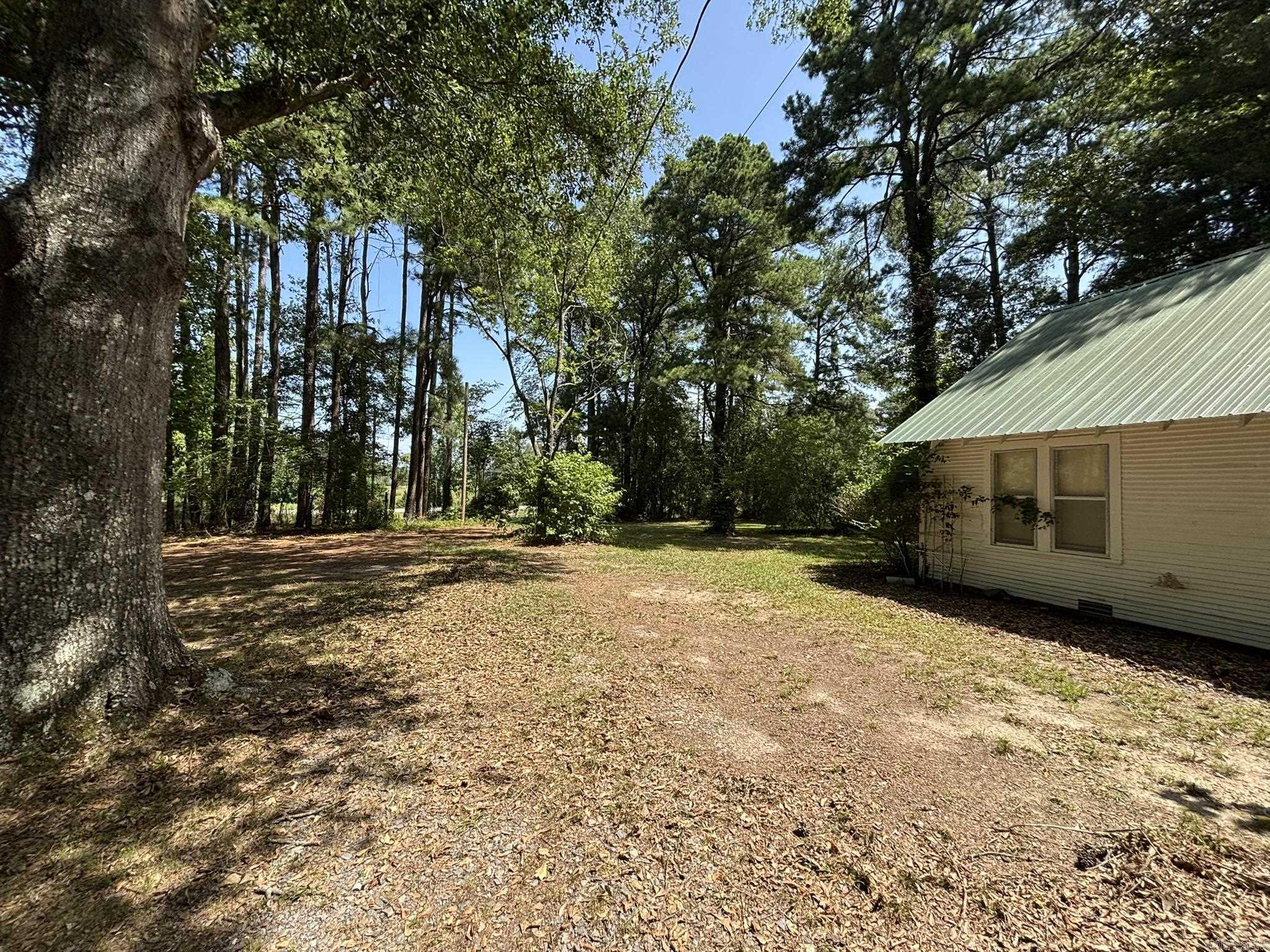 4417 S Camden  Pine Bluff, AR