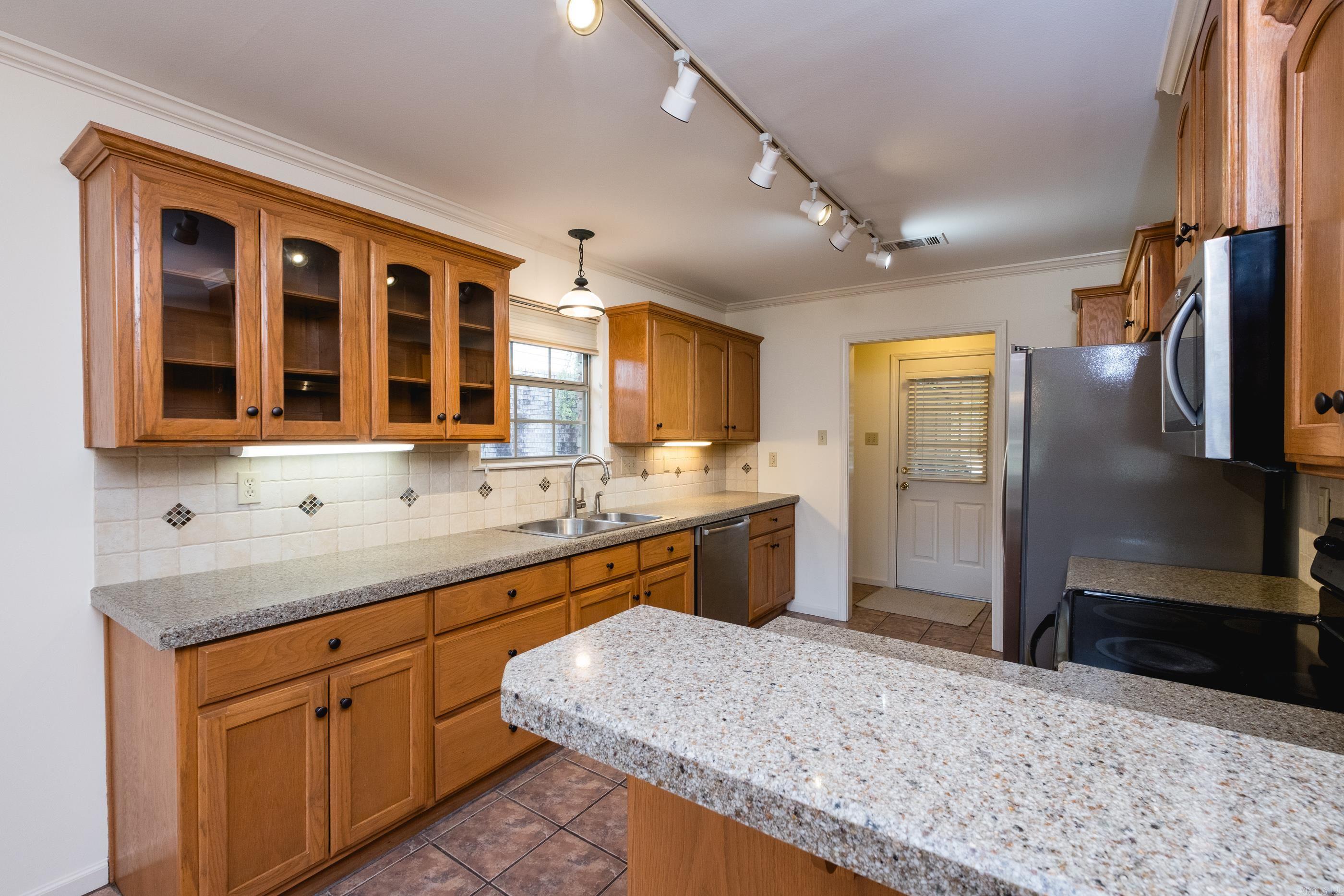 210 Chantilly Circle  Maumelle, AR