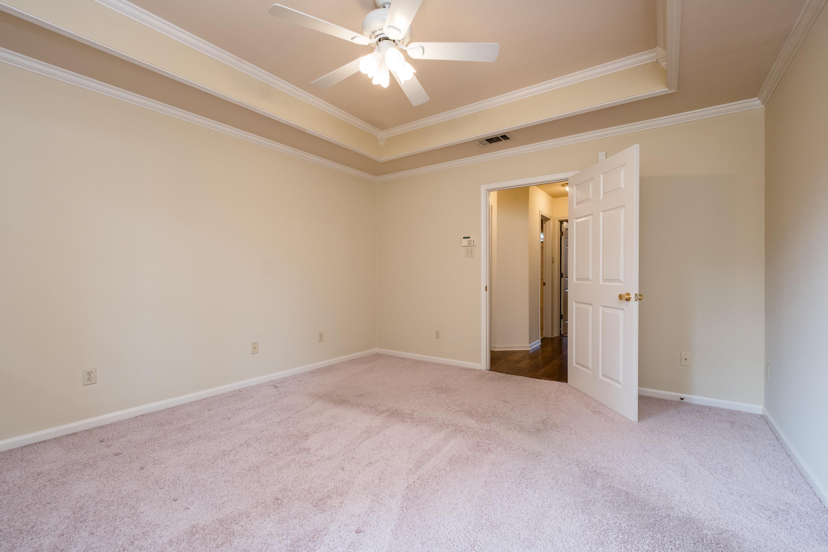 210 Chantilly Circle  Maumelle, AR