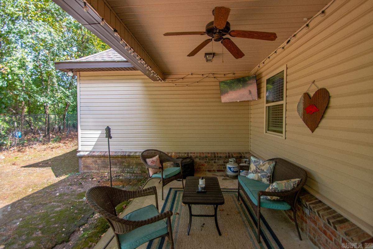 2012 Hickory  Bryant, AR