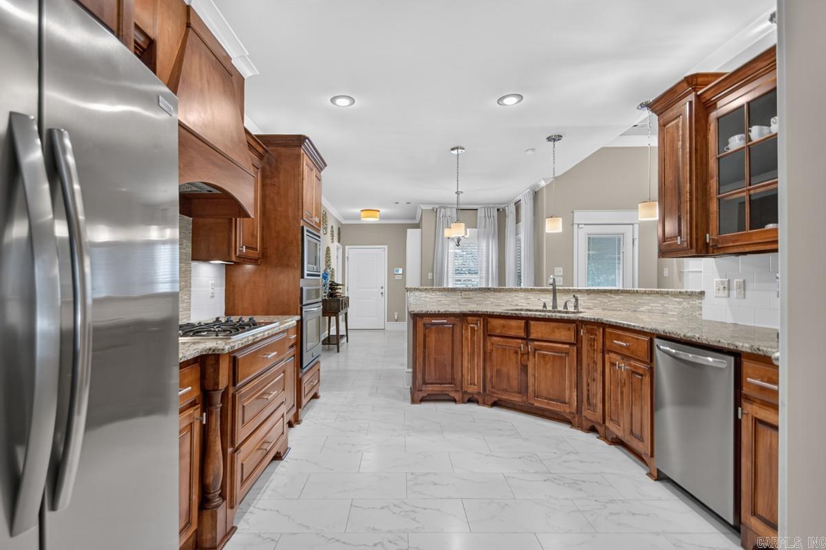 9016 Naples Cove Benton, AR 72019