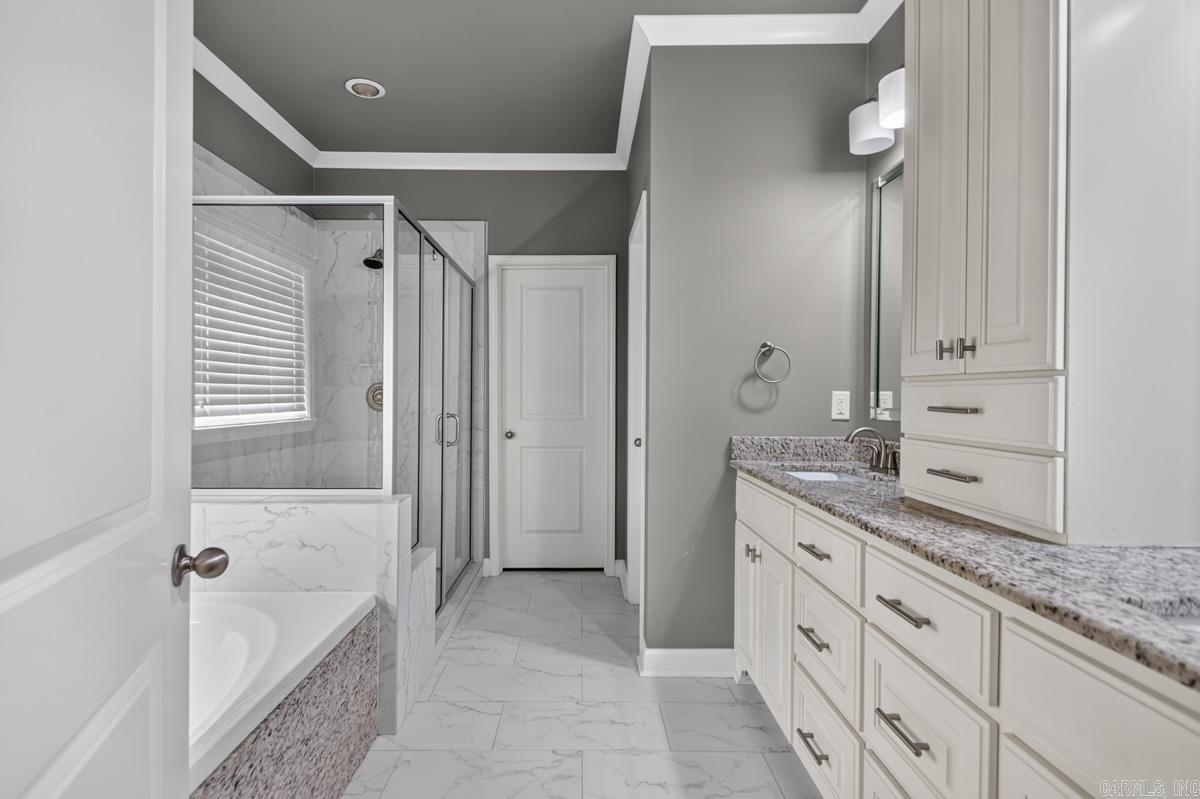 9016 Naples Cove Benton, AR 72019