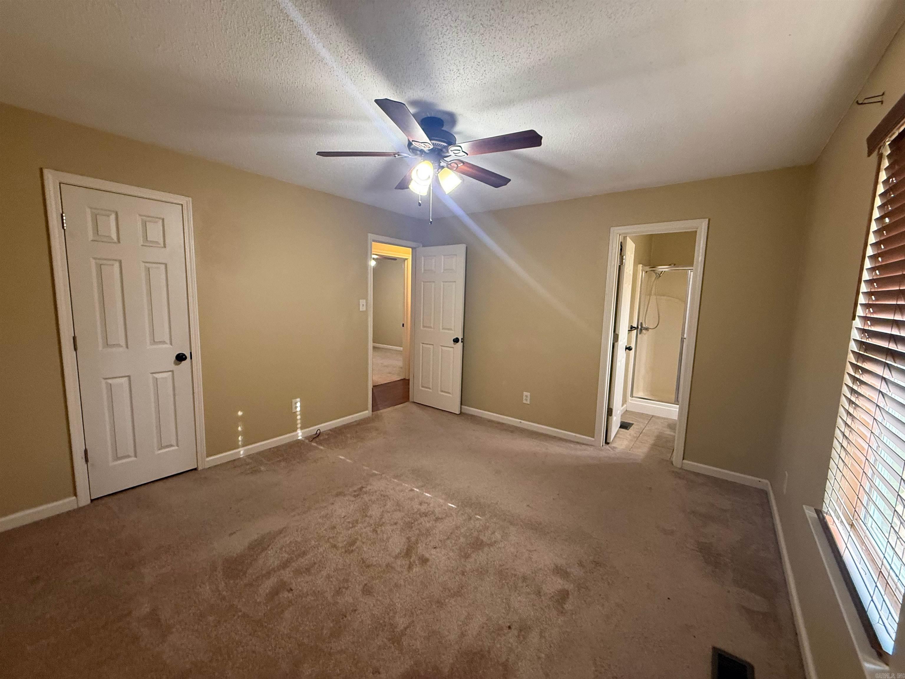25805 Neighborhood  Hensley, AR