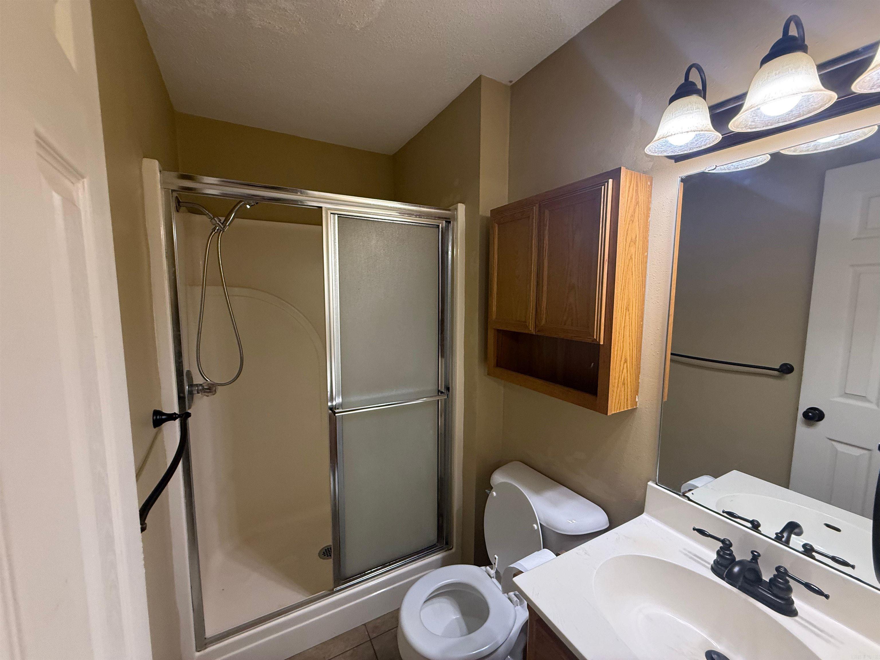 25805 Neighborhood  Hensley, AR