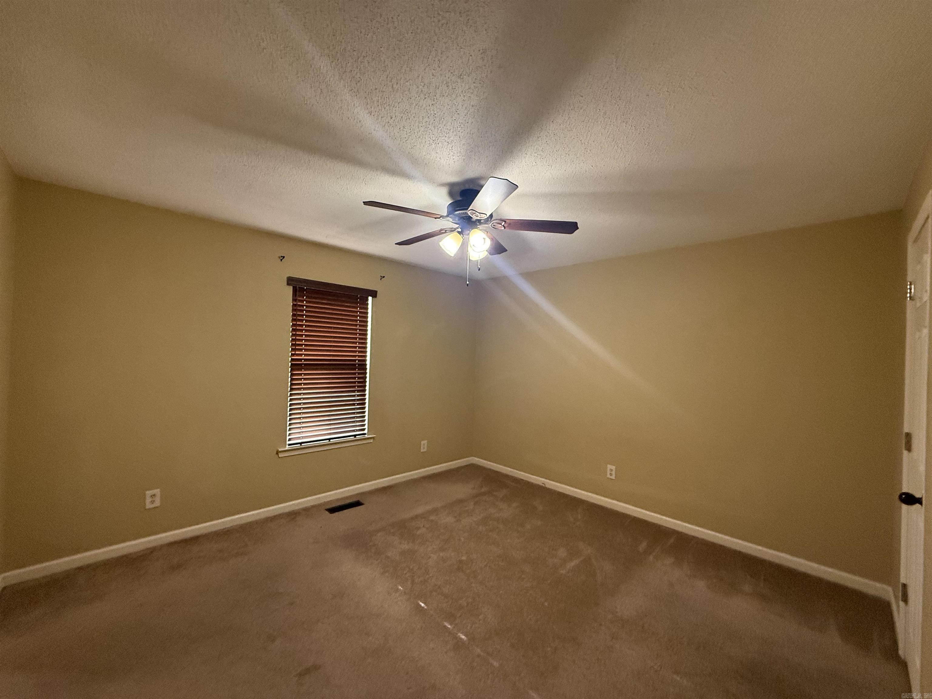 25805 Neighborhood  Hensley, AR