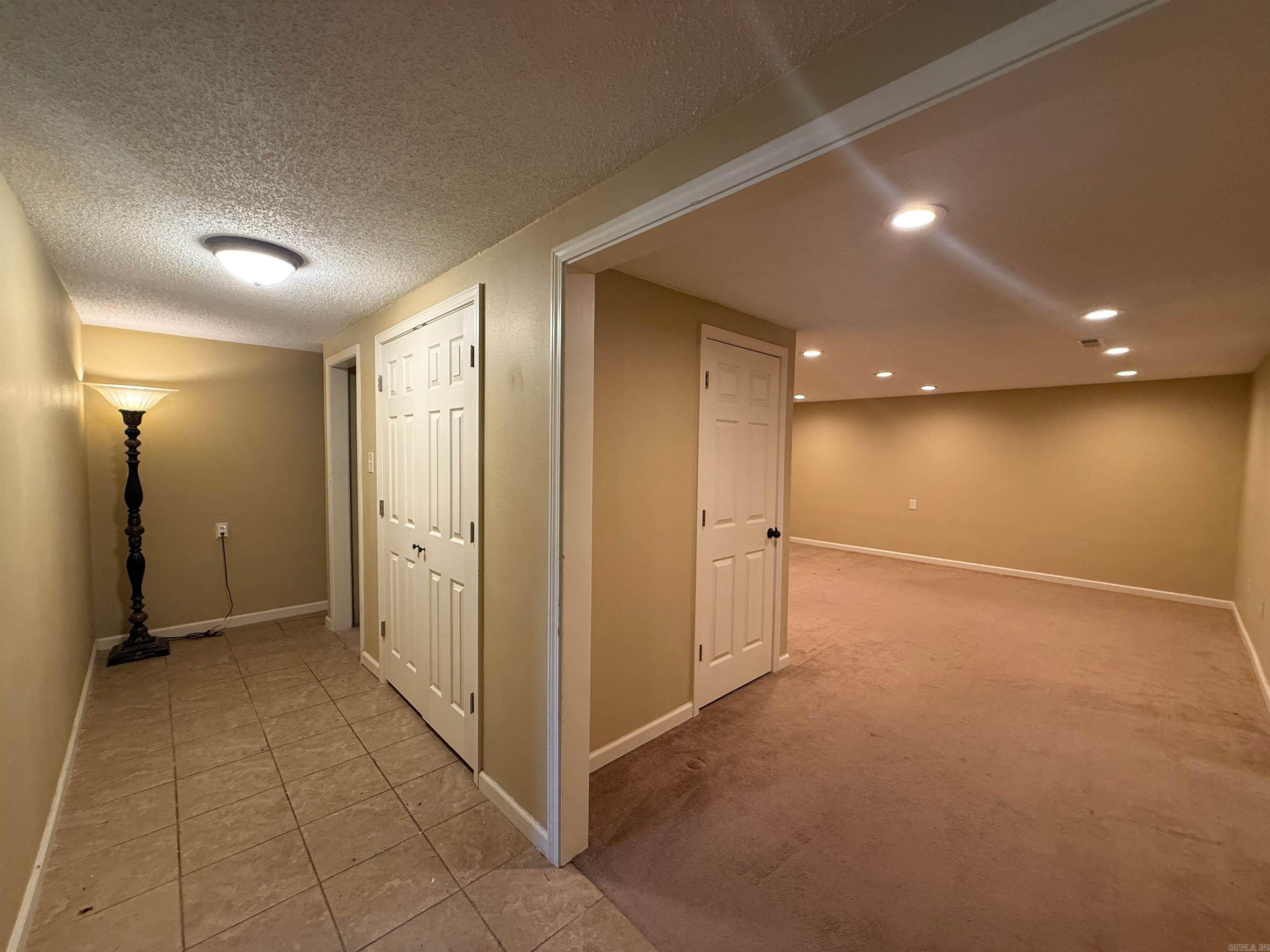 25805 Neighborhood  Hensley, AR