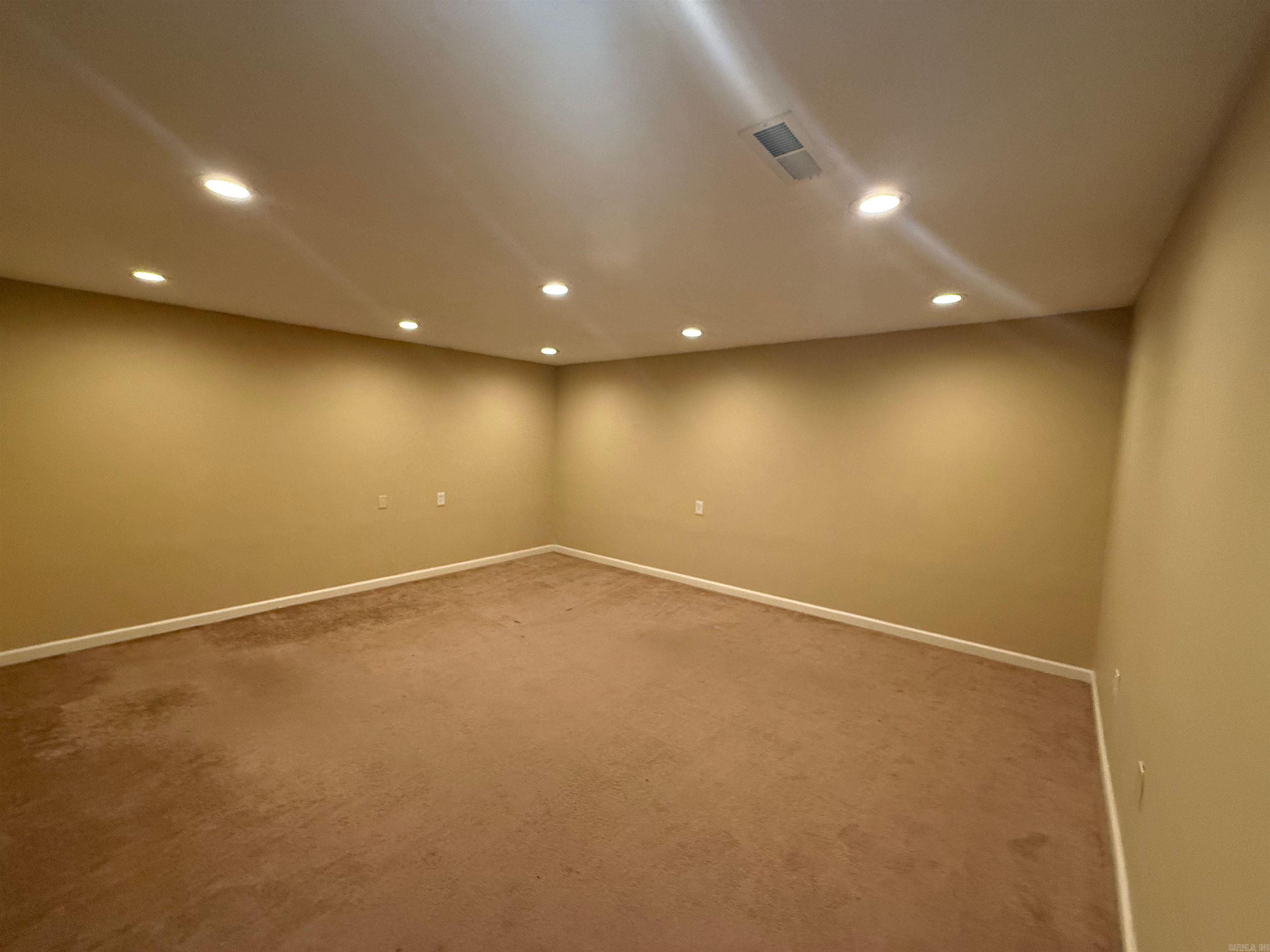 25805 Neighborhood  Hensley, AR