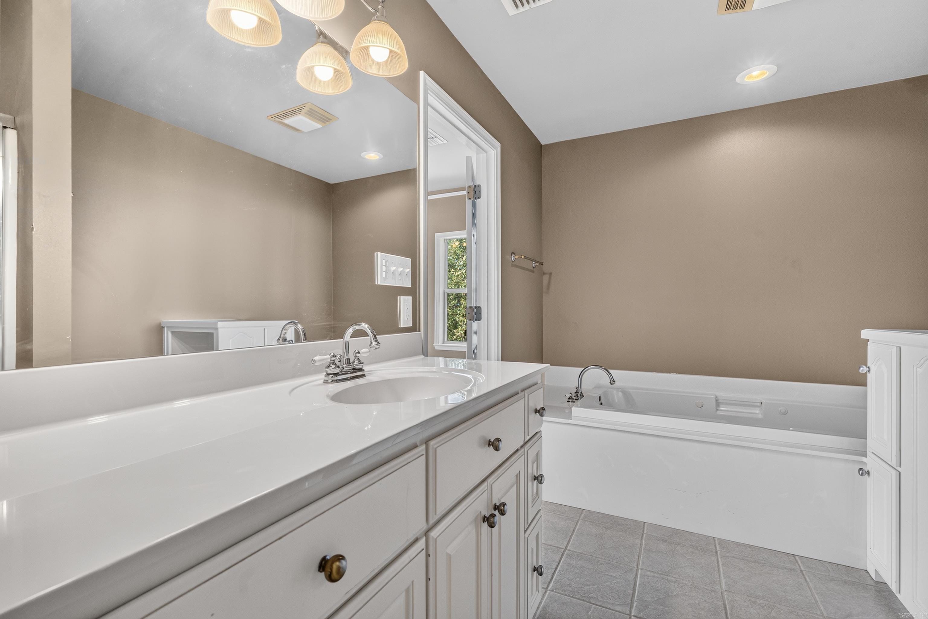 42200 Torrington Drive Bigelow, AR 72016