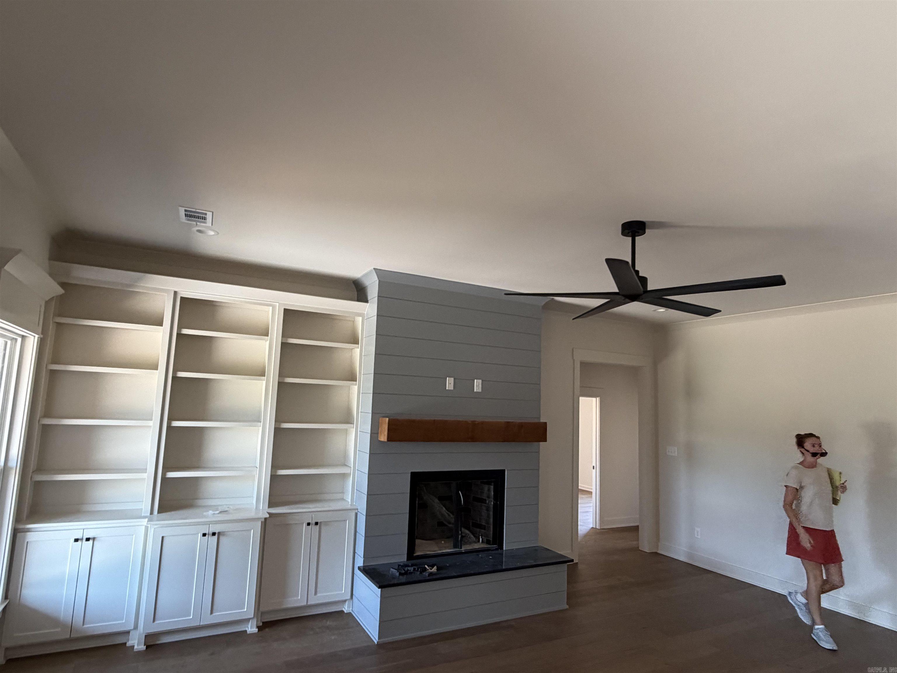 2326 Lakewood circle — photo 5