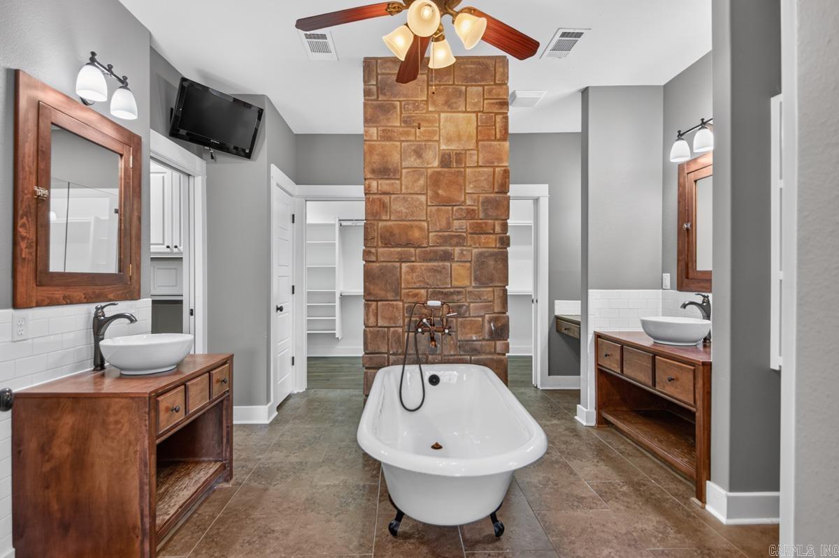 3105 Debra Gaye  Bryant, AR