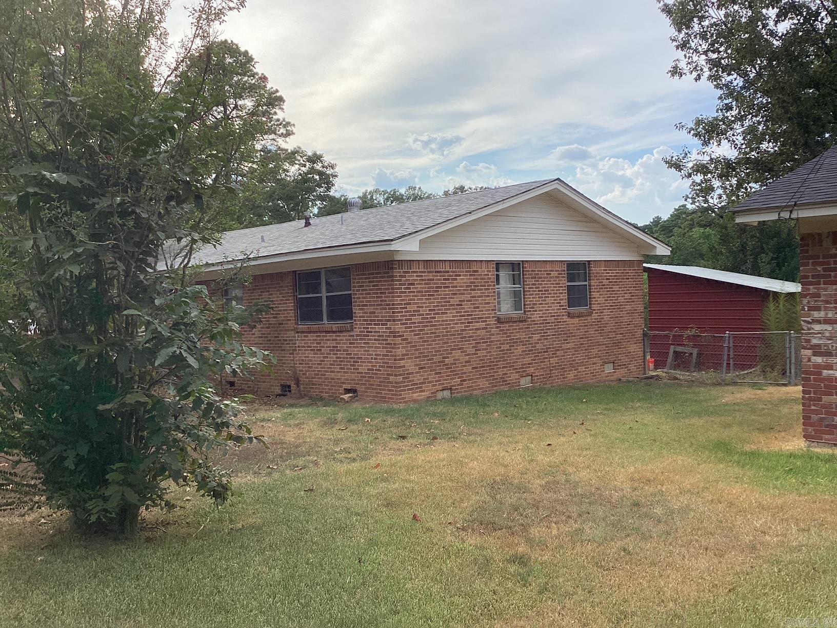 1612 Sunset Dr  Hope, AR