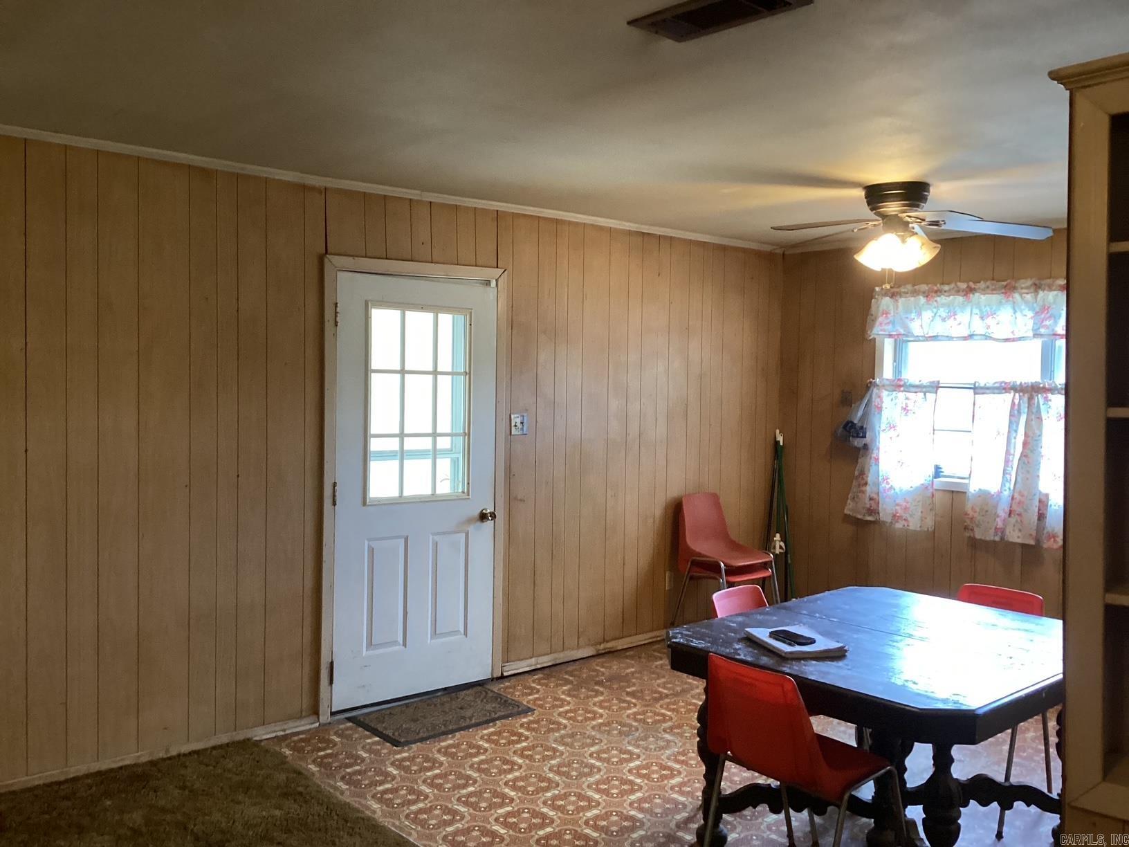 1612 Sunset Dr  Hope, AR