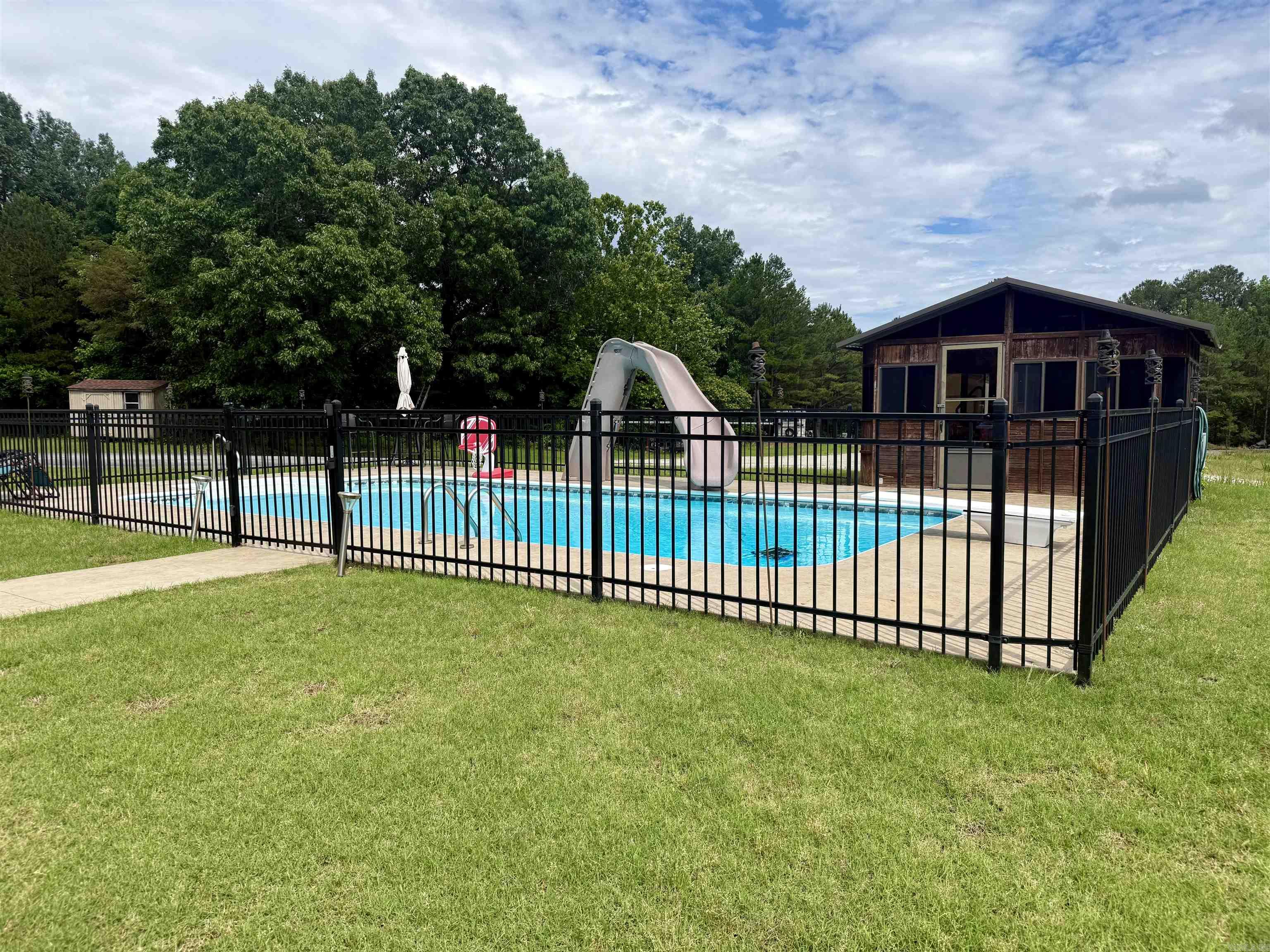 235 N Hwy. 168 Paragould, AR 72450