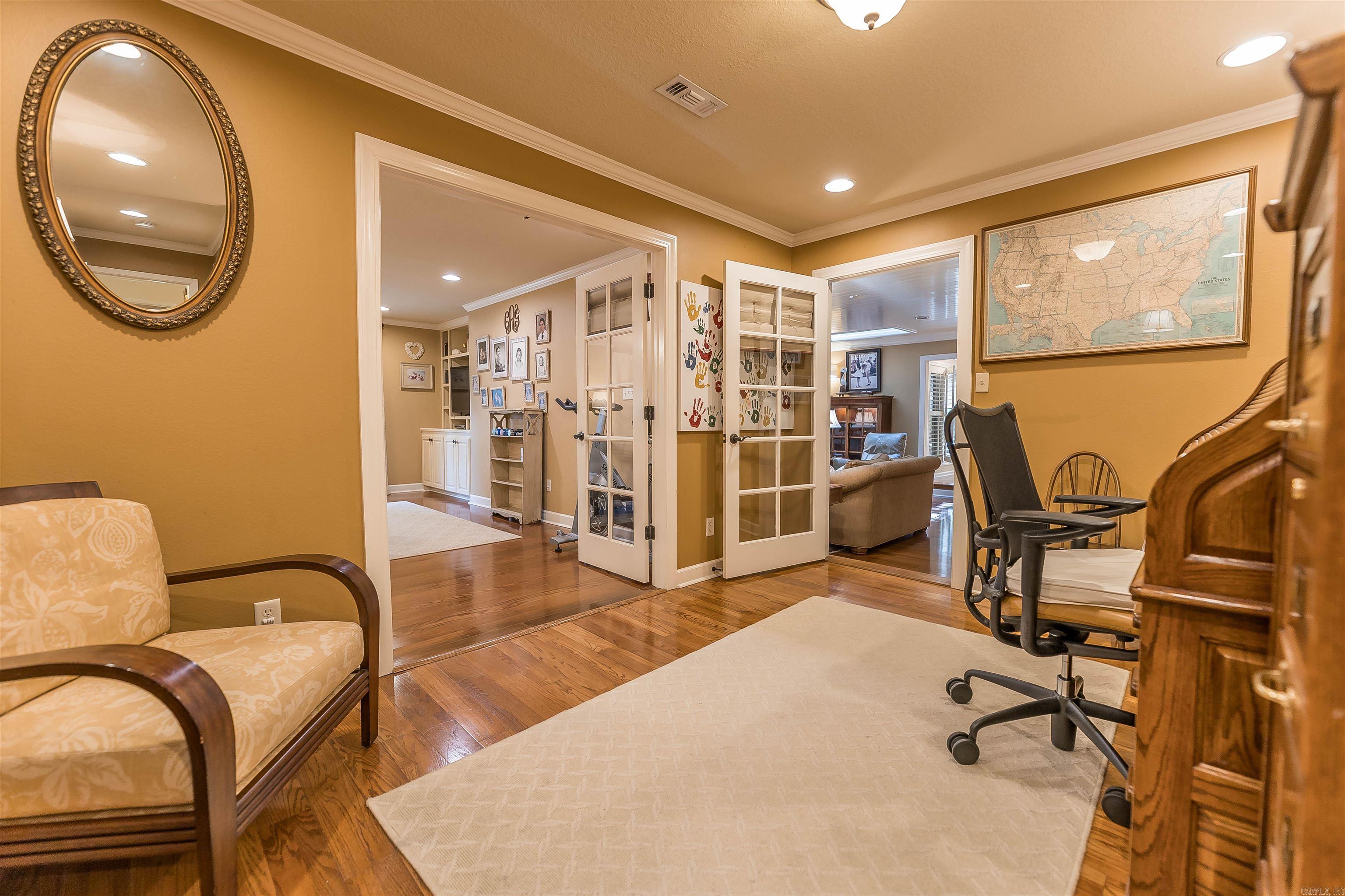 2319 W Oak Street El Dorado, AR 71730