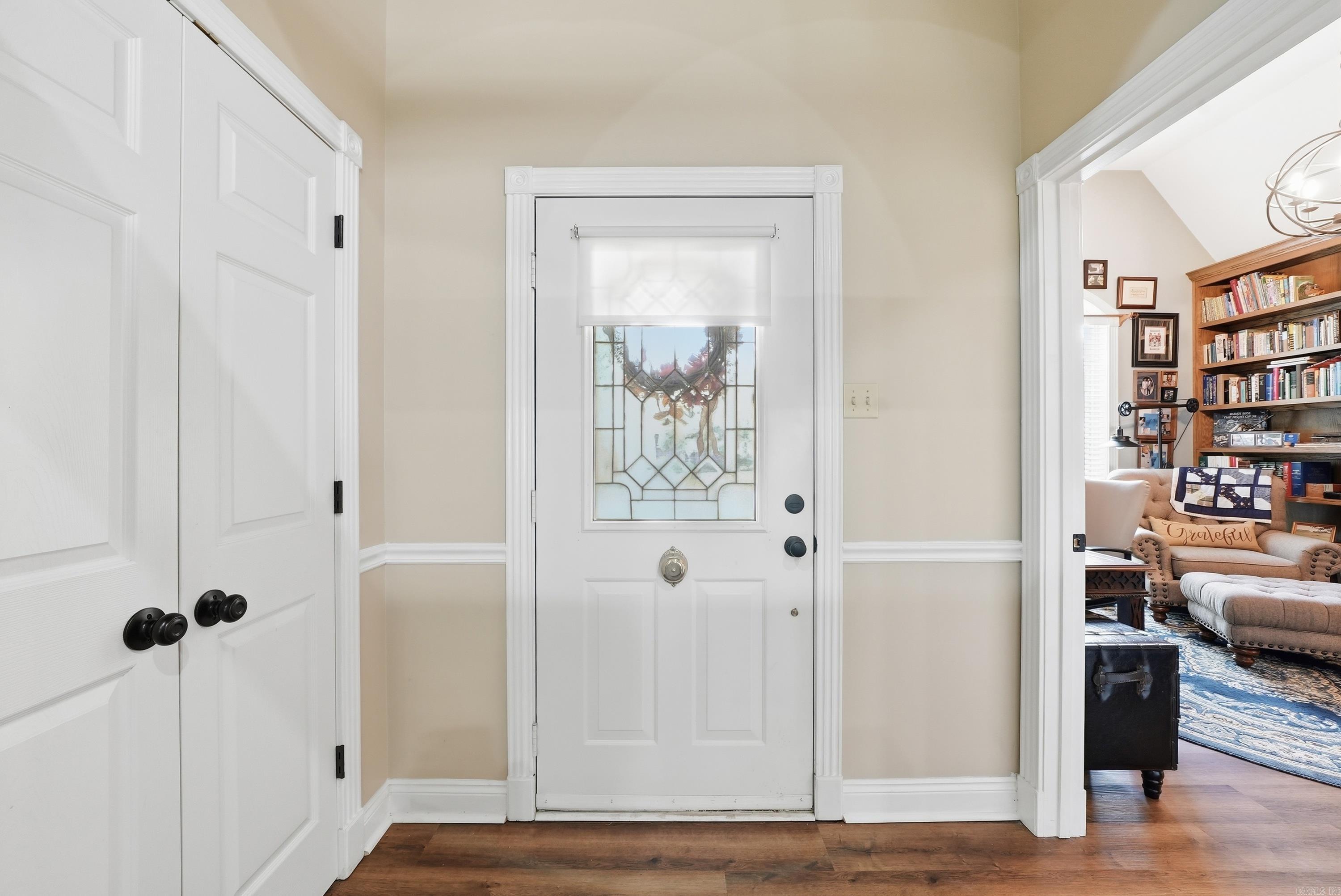 2415 TJ Drive — photo 2