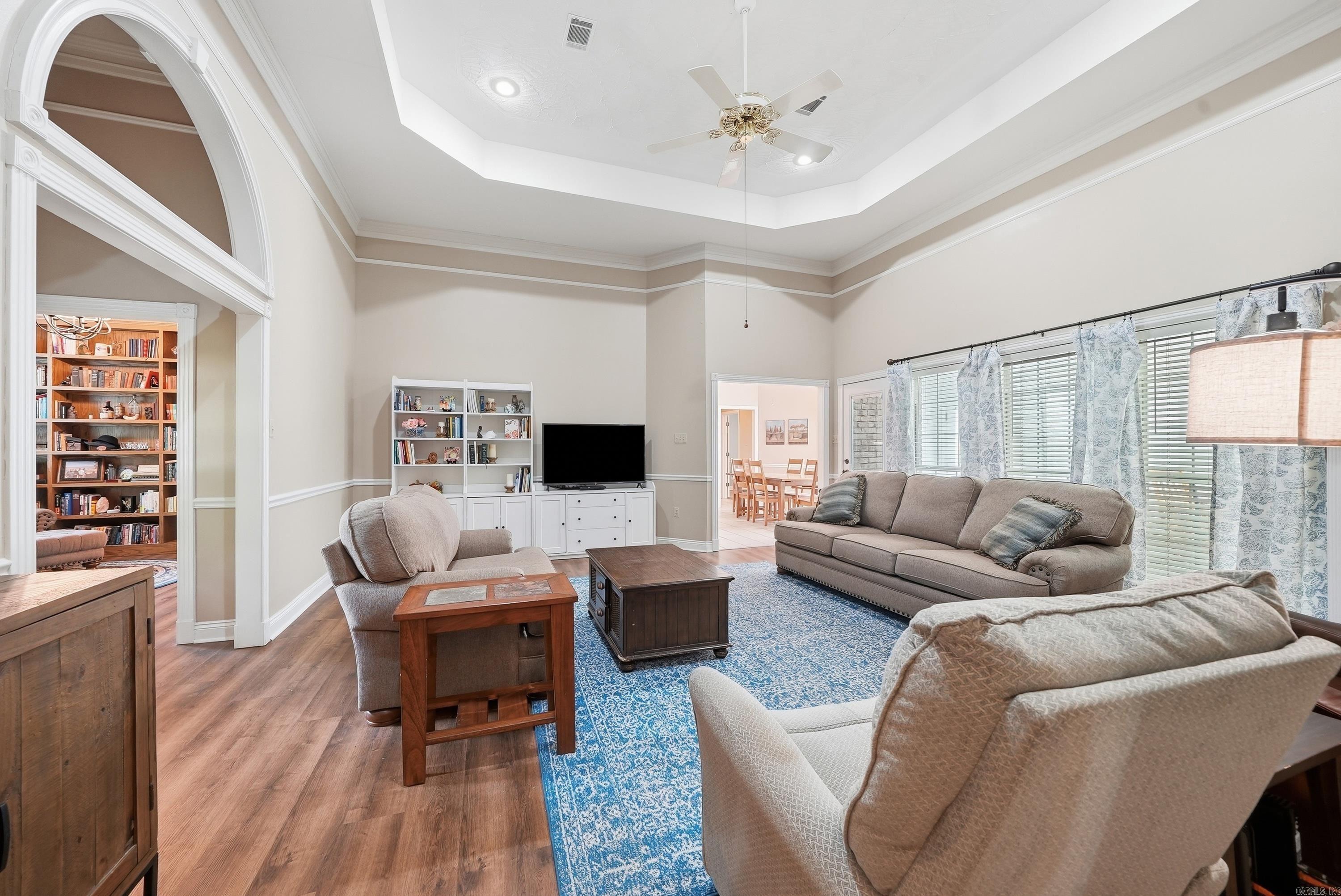 2415 TJ Drive — photo 5