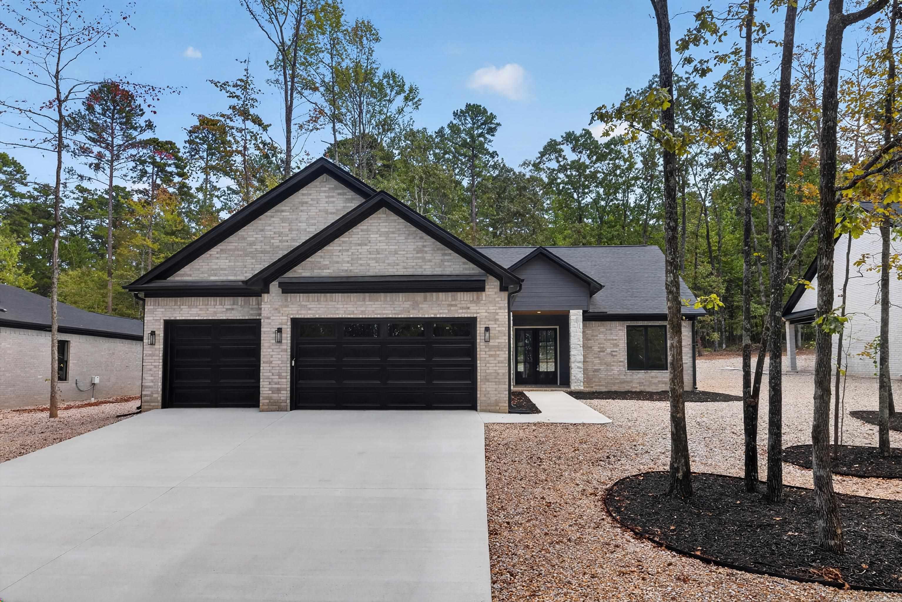 36 Estrella Way Hot Springs Village, AR 71909