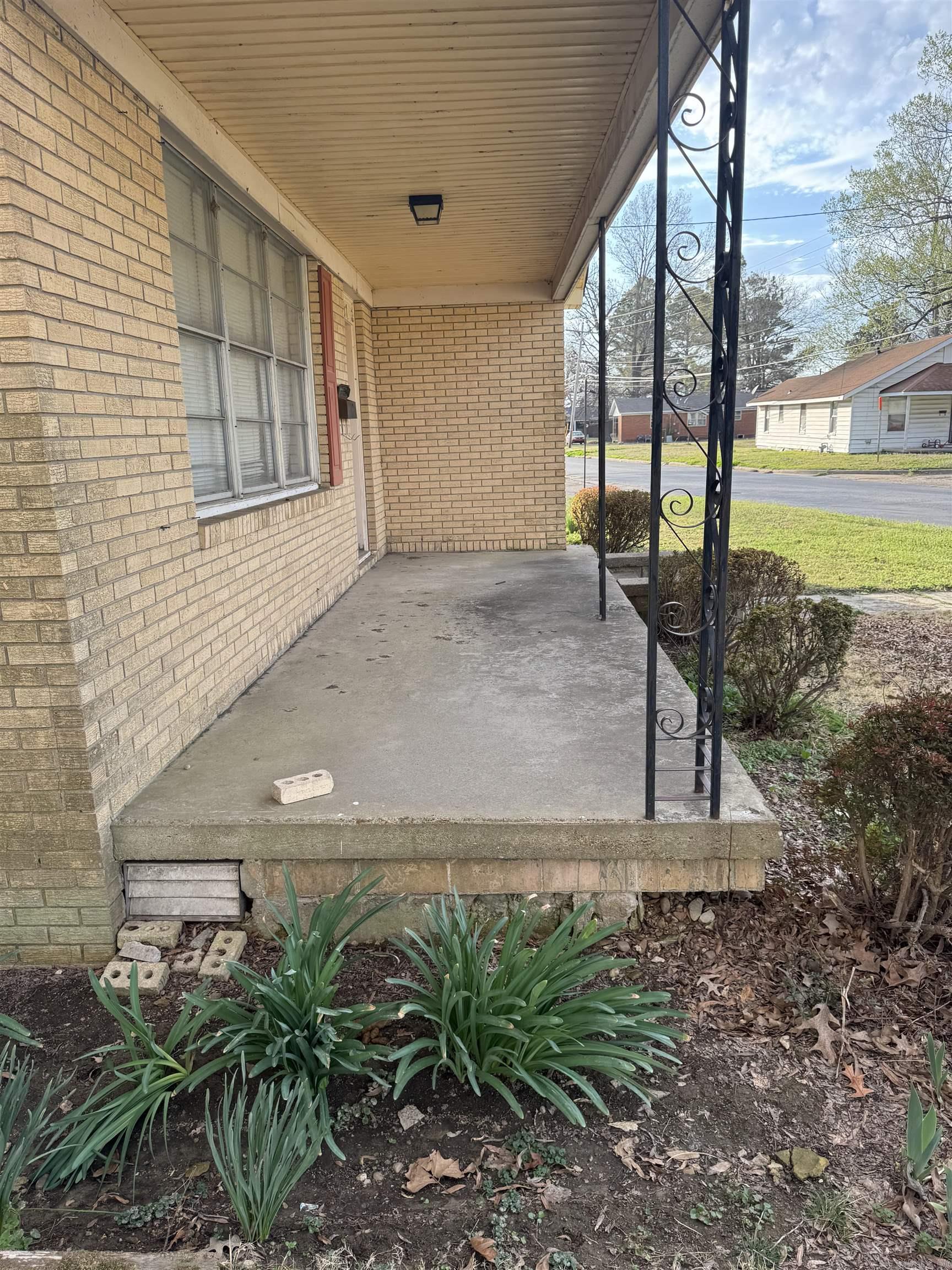 307 W Martin Dr  Wynne, AR