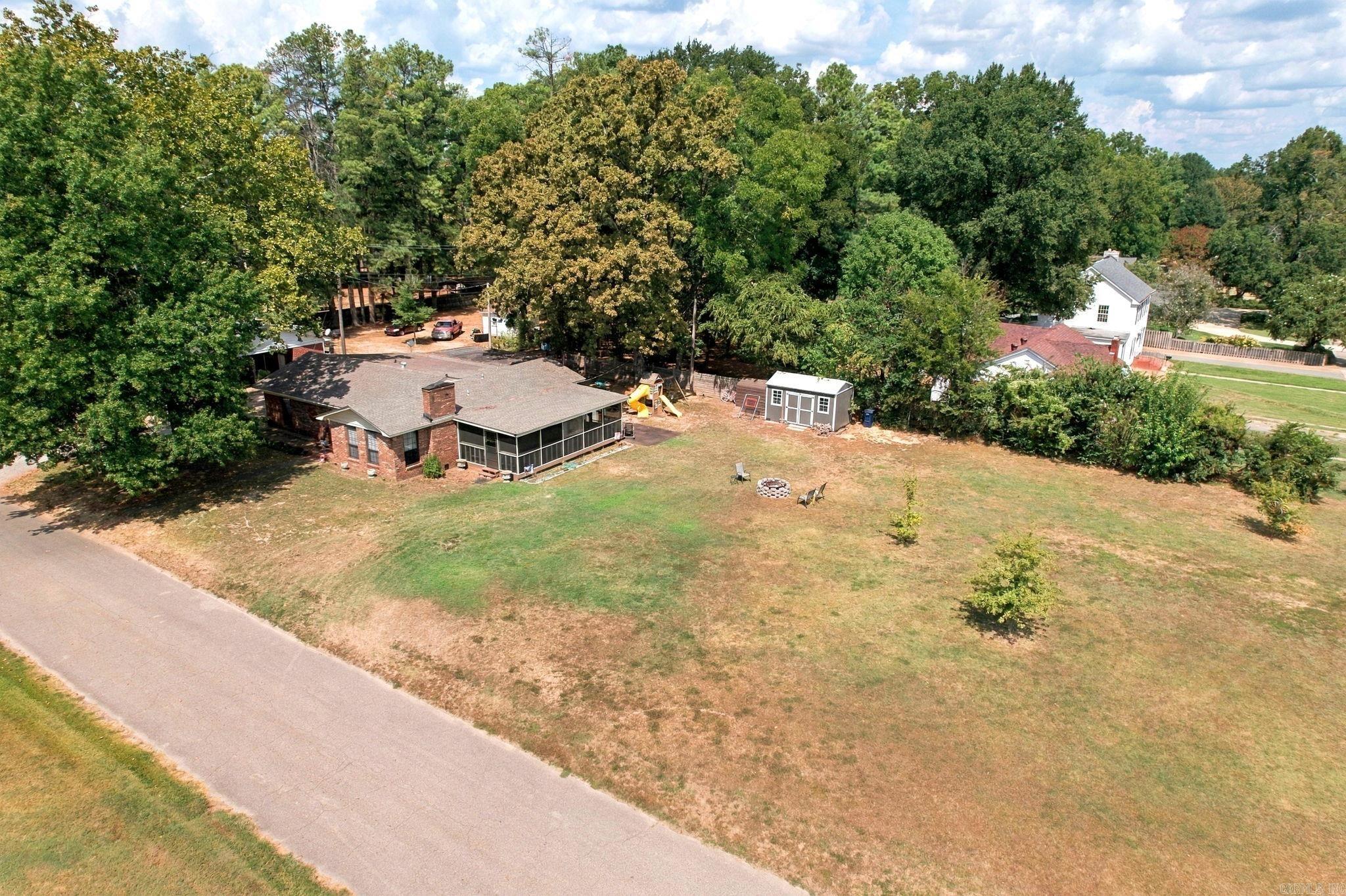 406 W Spruce  Brinkley, AR