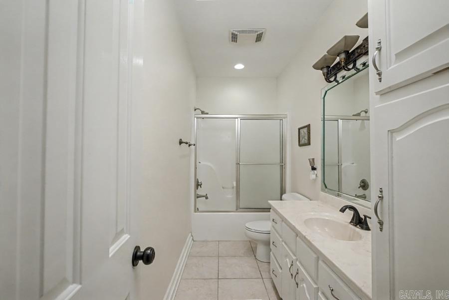 145 GRIZZLY BEAR Drive White Hall, AR 71602