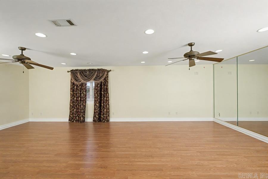 145 GRIZZLY BEAR Drive White Hall, AR 71602