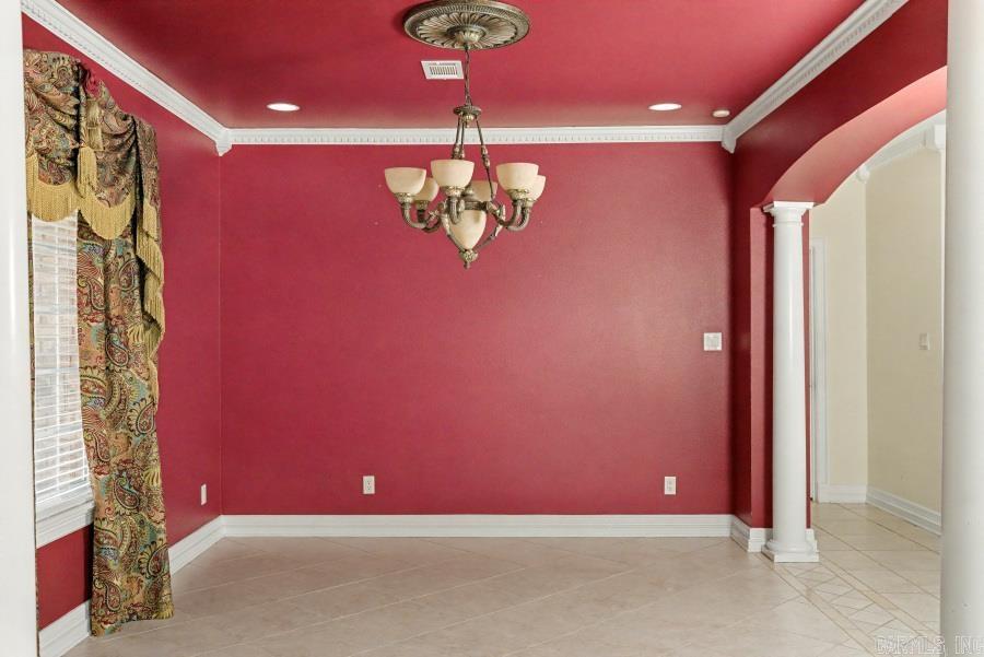 145 GRIZZLY BEAR Drive White Hall, AR 71602