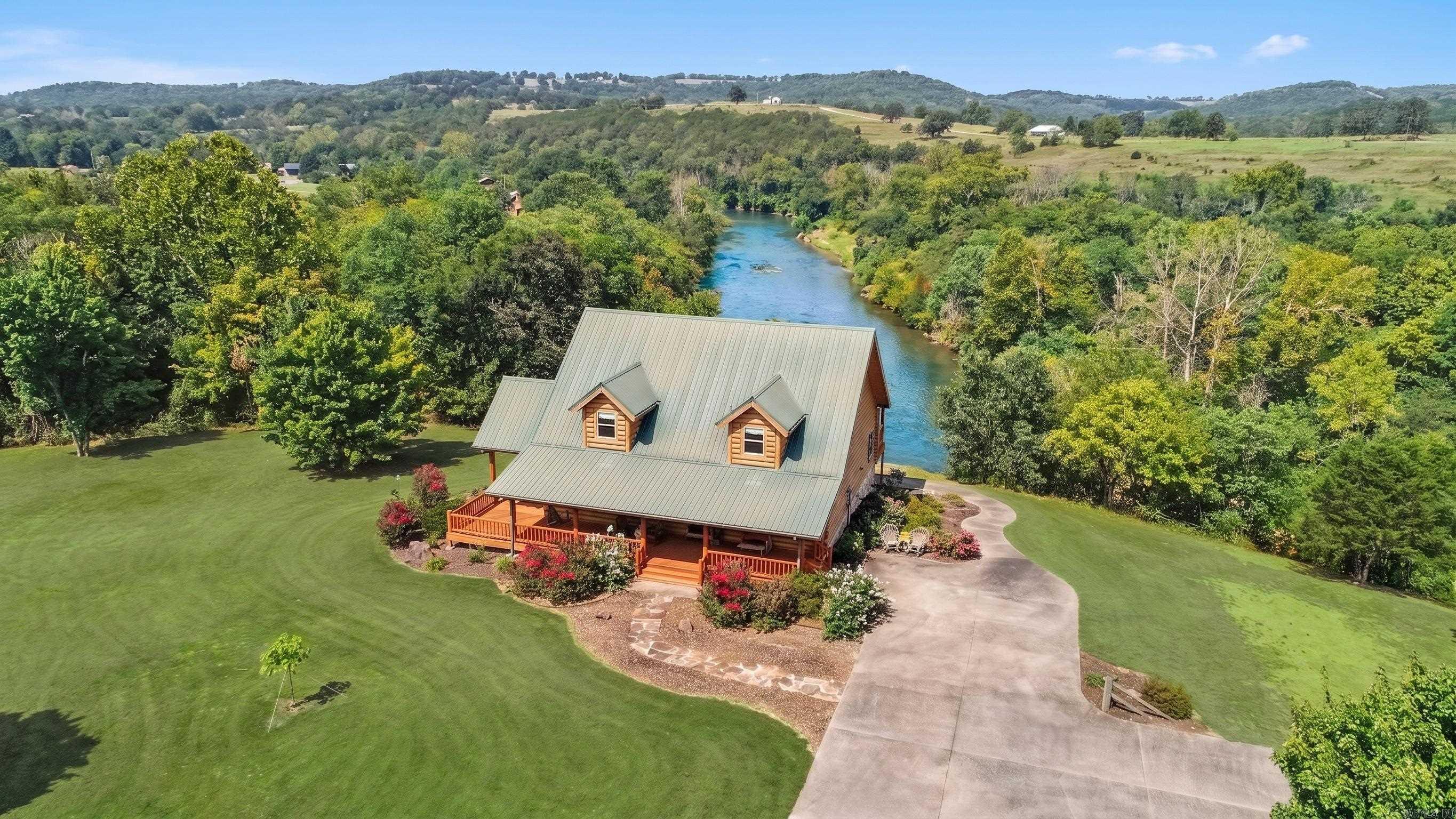 167 Bella Vista Rd Road Berryville, AR 72616