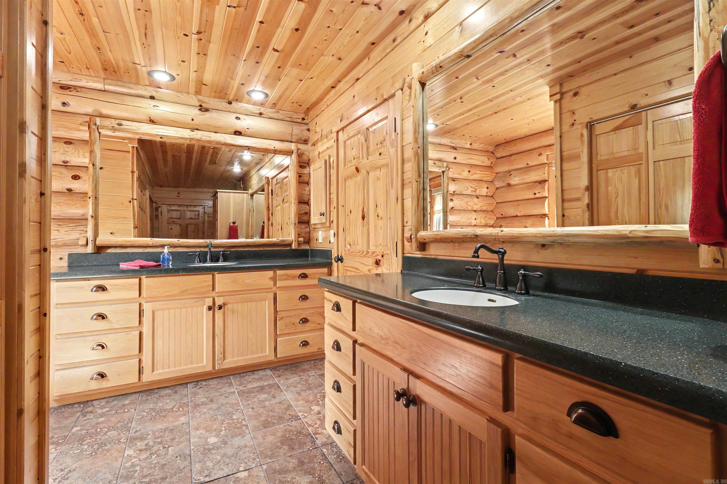 167 Bella Vista Rd Road Berryville, AR 72616