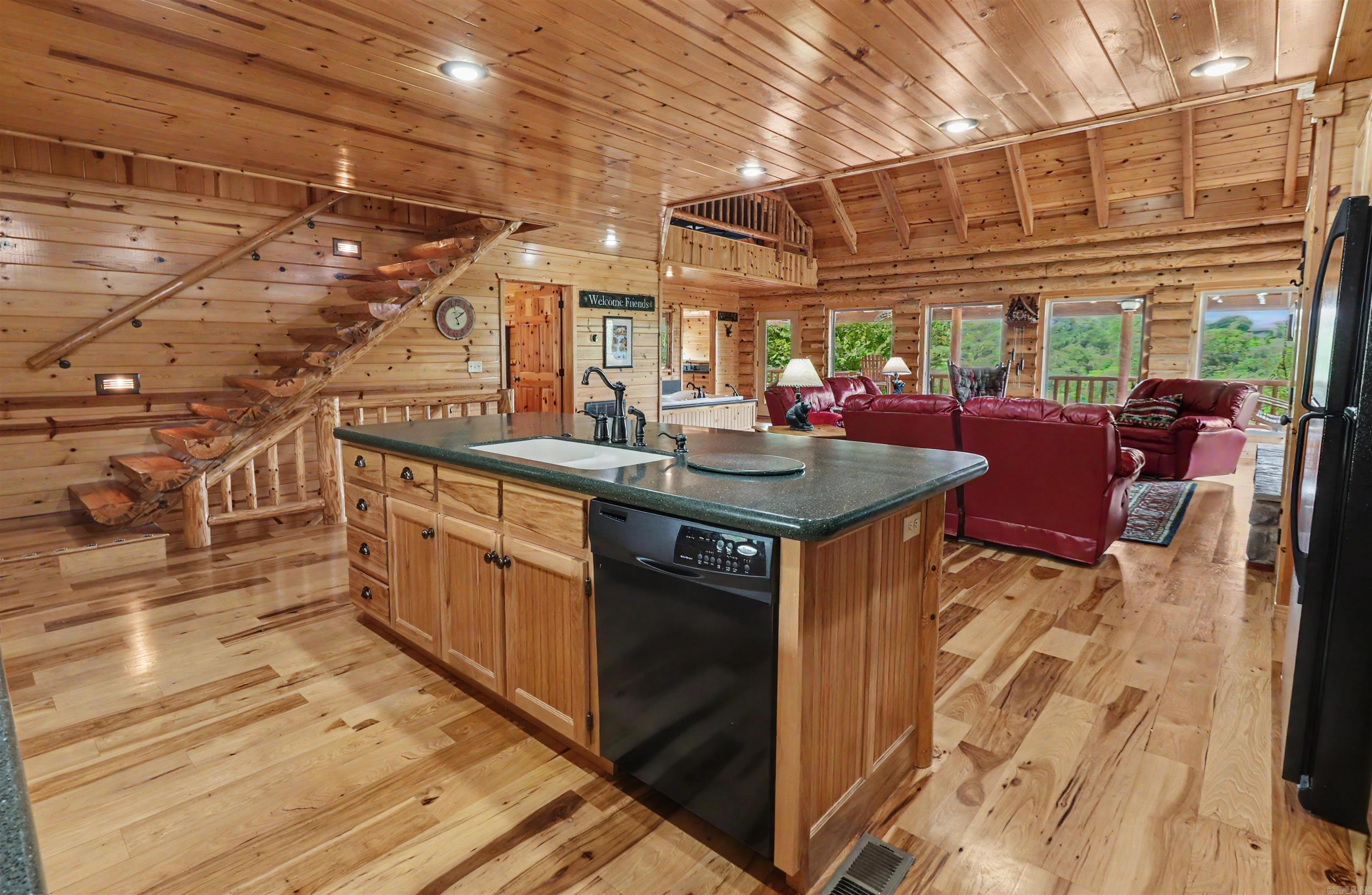 167 Bella Vista Rd Road Berryville, AR 72616
