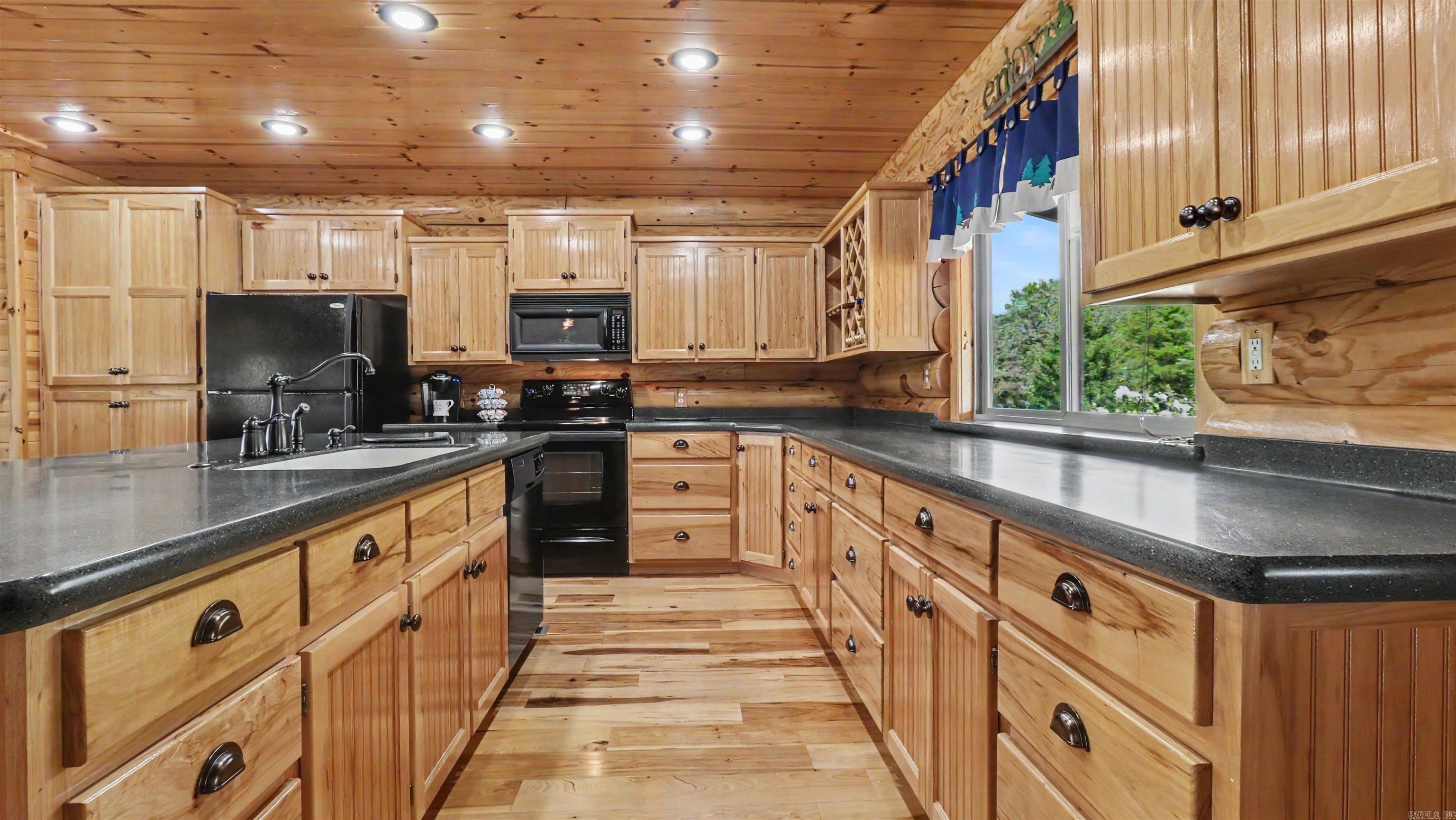 167 Bella Vista Rd Road Berryville, AR 72616