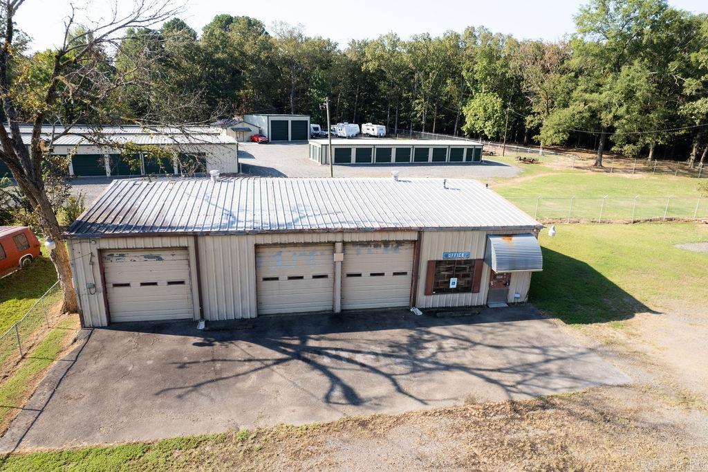 7009 W Holtdale Lane — exterior