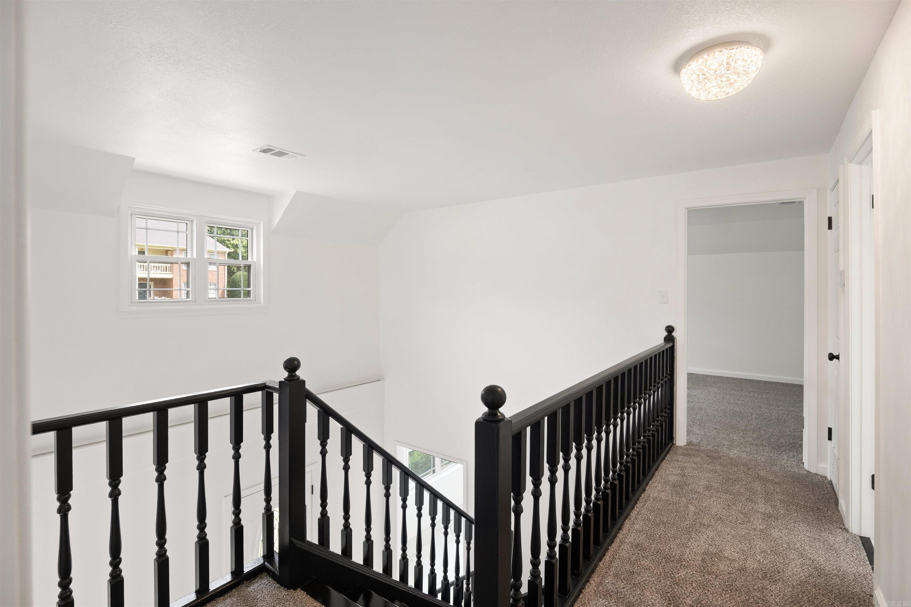2305 Paula Dr Jonesboro, AR 72404
