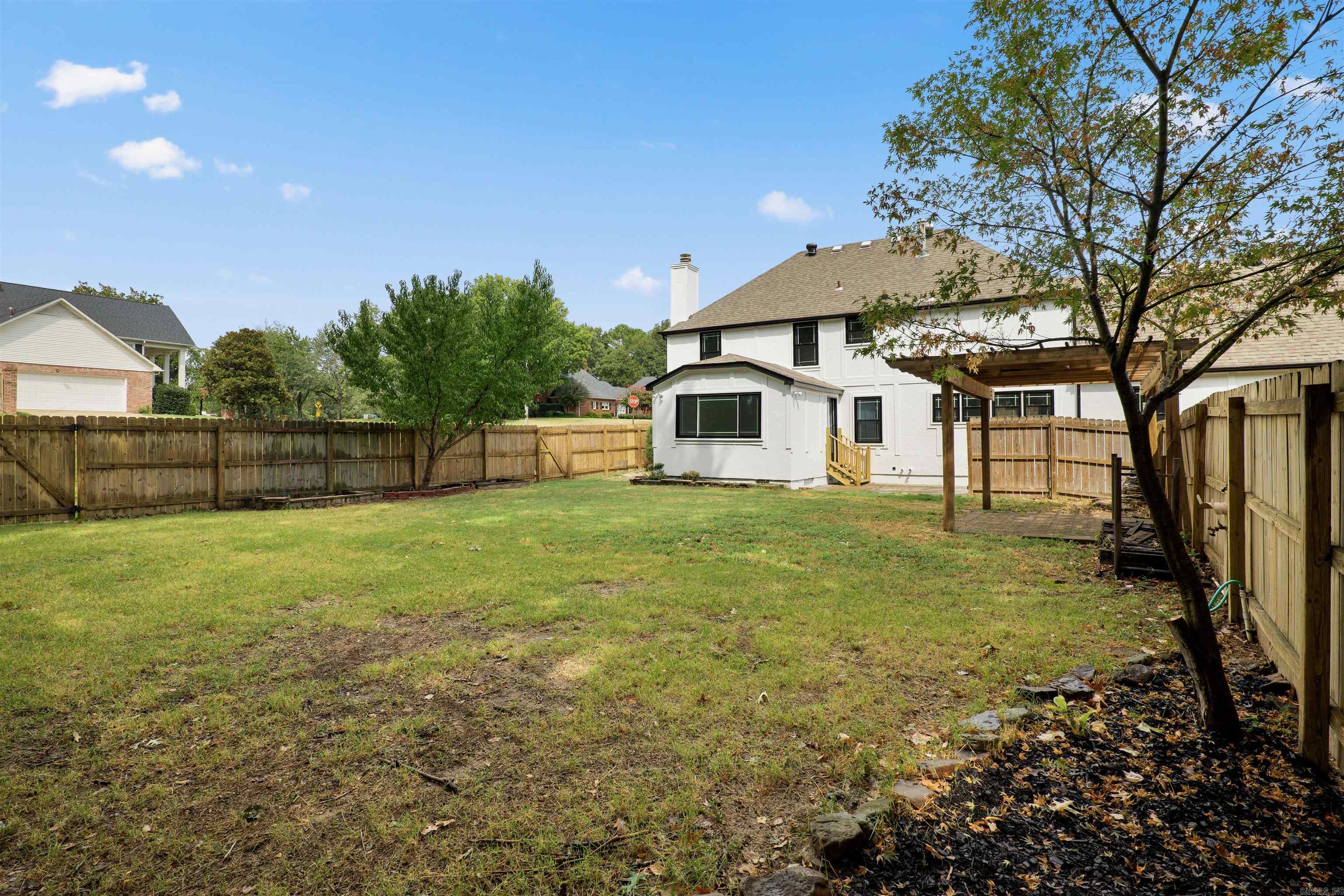 2305 Paula Dr Jonesboro, AR 72404