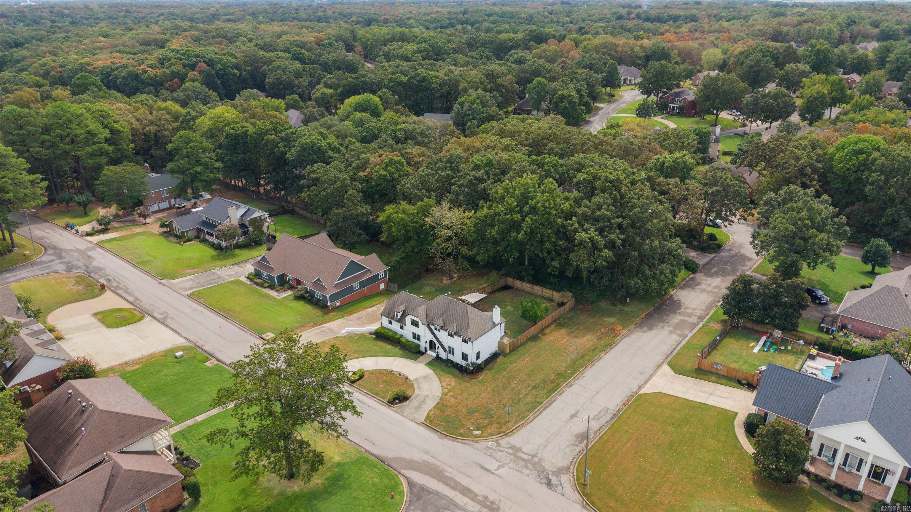 2305 Paula Dr Jonesboro, AR 72404